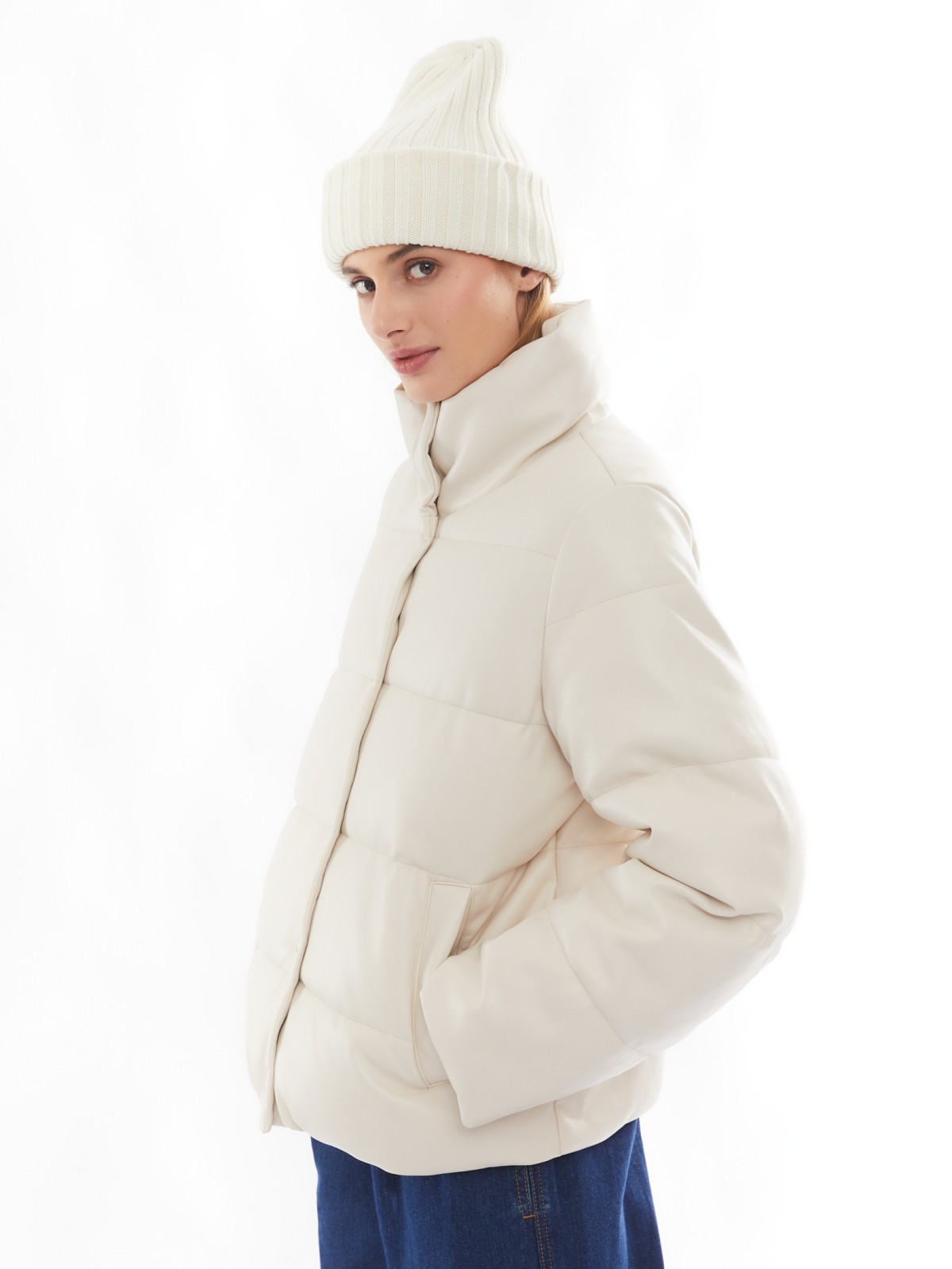 Тёплая стёганая дутая куртка из экокожи с высоким воротником zolla 02412516F044, цвет молоко, размер XS - фото 3