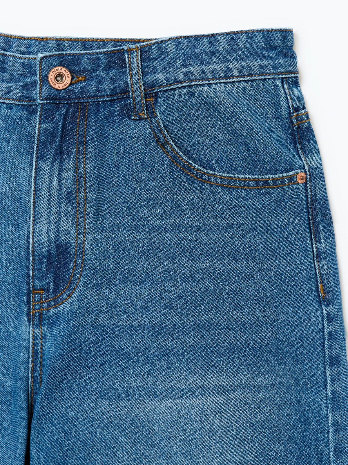 Джинсовые прямые шорты короткие