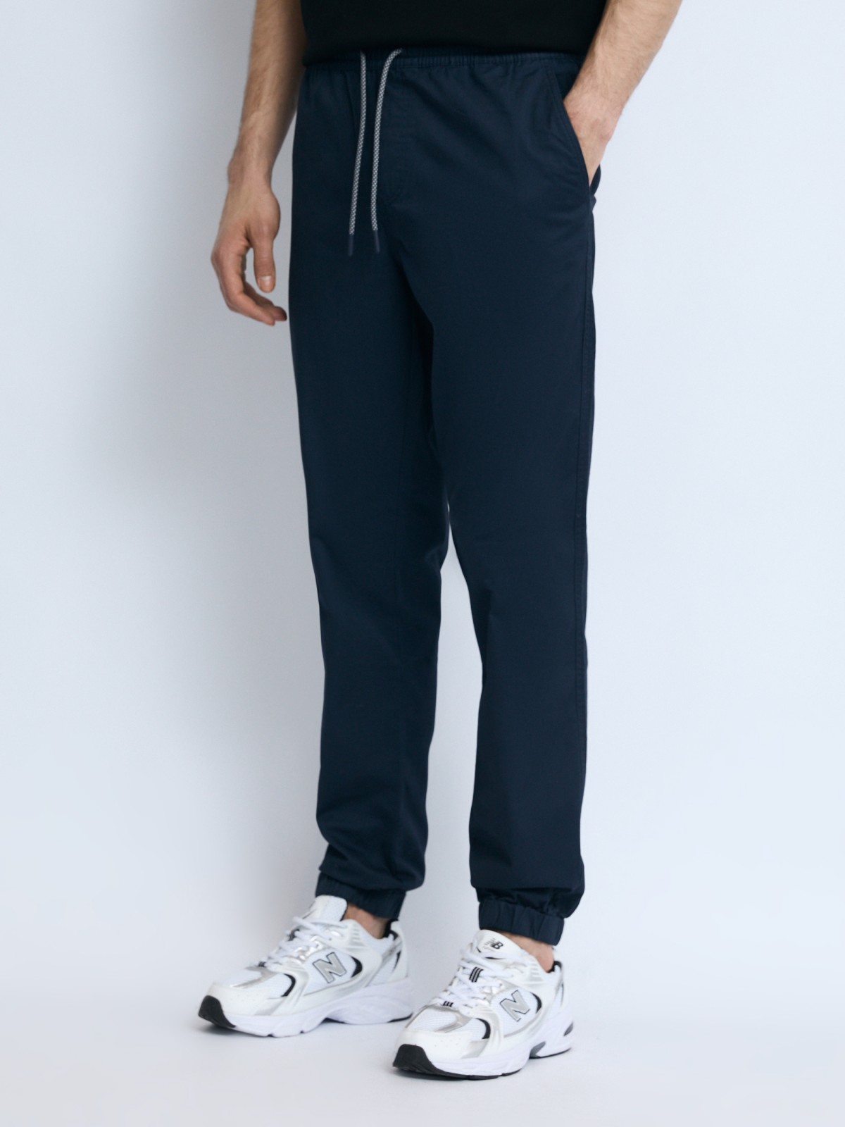 Брюки-джоггеры из хлопка на резинке