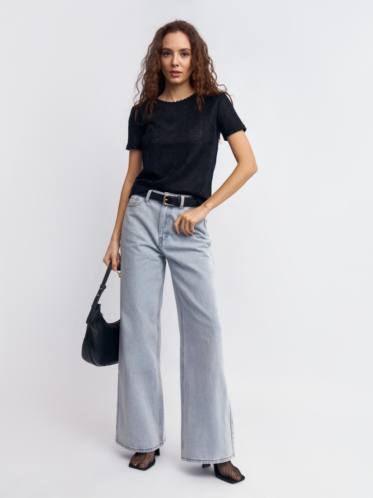 Футболка-топ из ажурного вязаного трикотажа