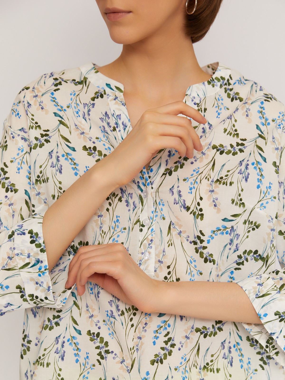 Блузка из хлопка с растительным принтом
