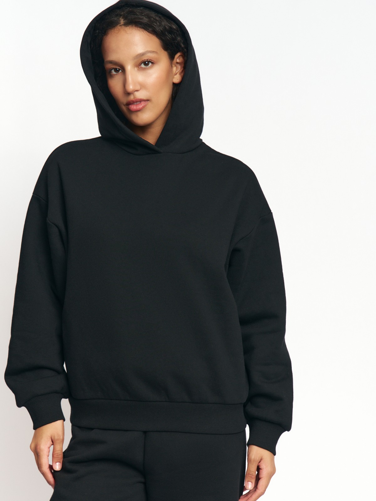 Утеплённый худи с начёсом и капюшоном