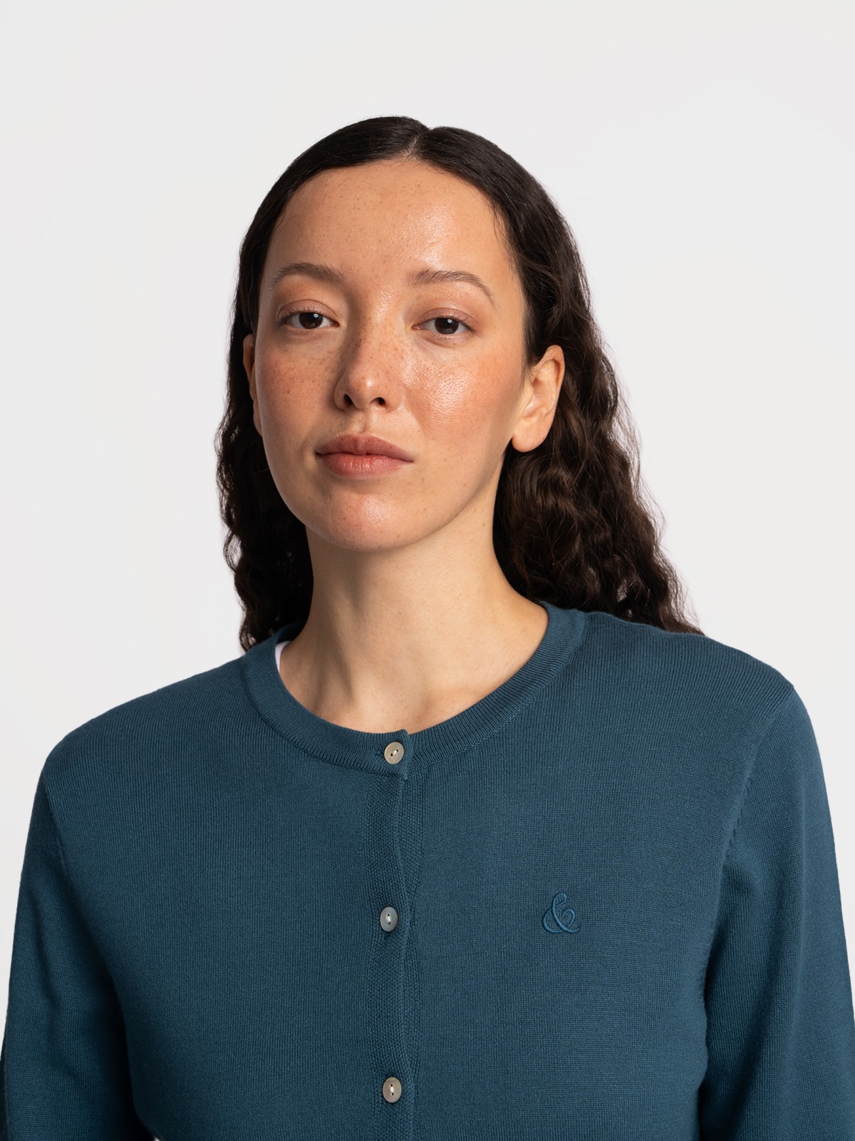 Трикотажный кардиган на пуговицах