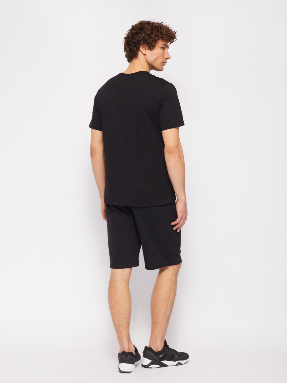 Футболка из хлопка с коротким рукавом и аниме принтом