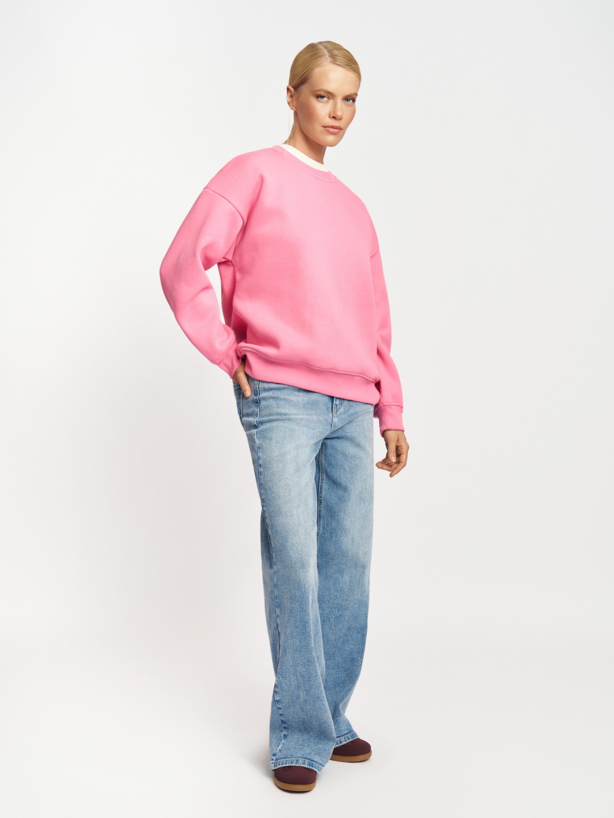 Тёплый трикотажный свитшот с начёсом