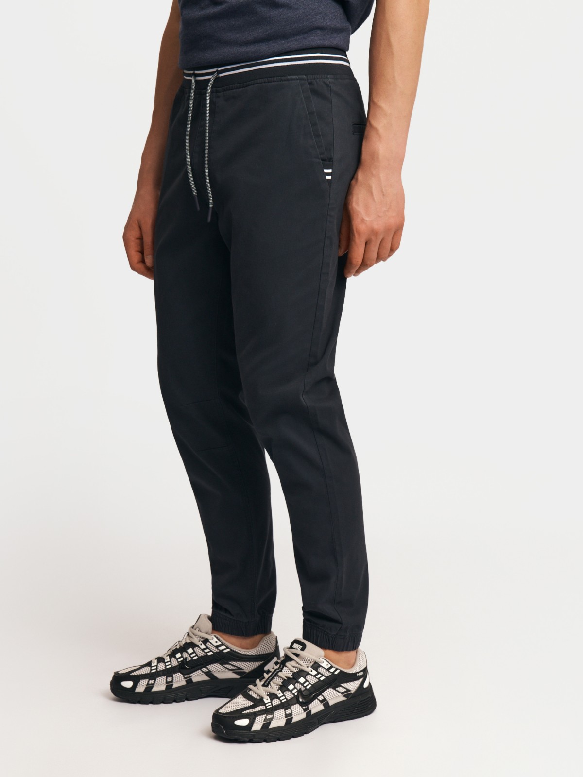 Брюки-джоггеры из хлопка на резинке