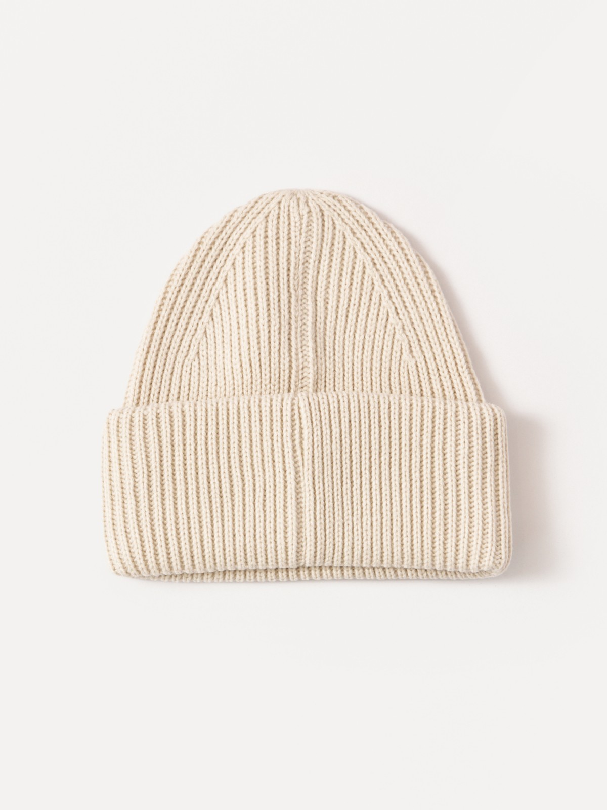 Вязаная шапка-бини из акрила