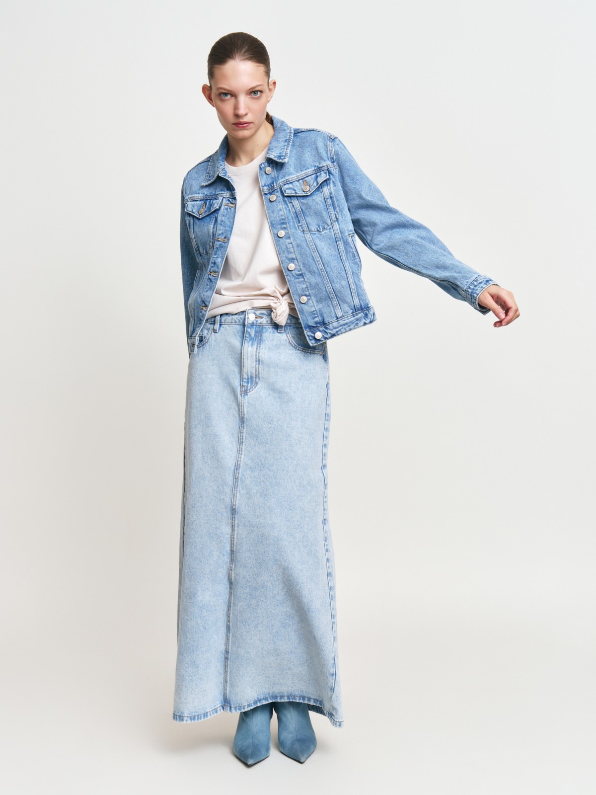 Джинсовая куртка прямого силуэта из хлопка