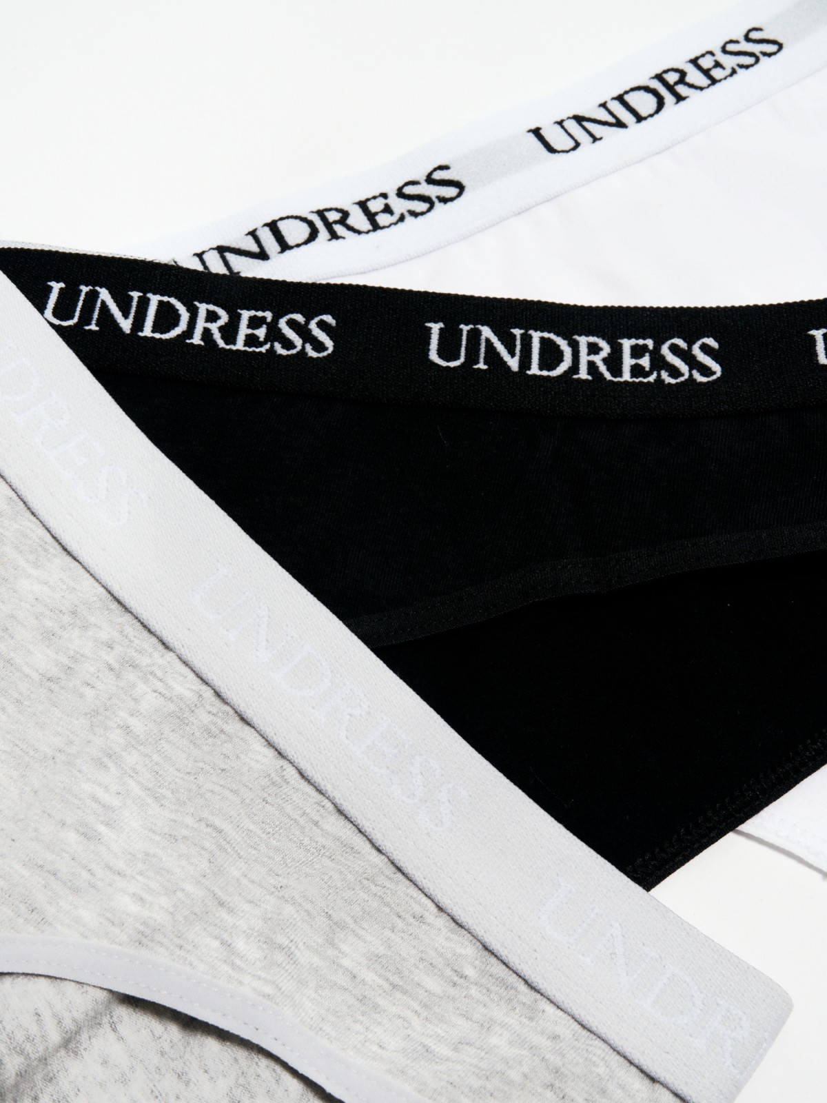 Набор трусов из хлопка (3 шт. в комплекте)