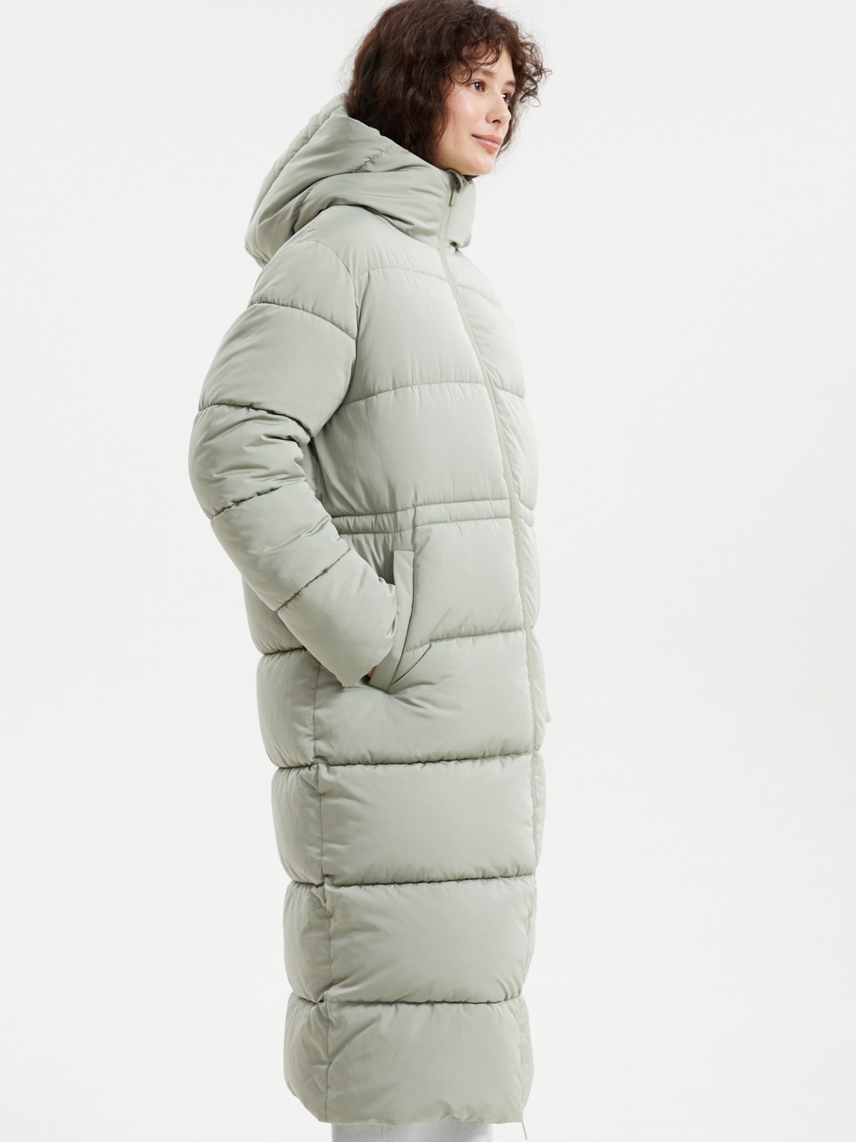 Тёплая куртка-пальто с капюшоном