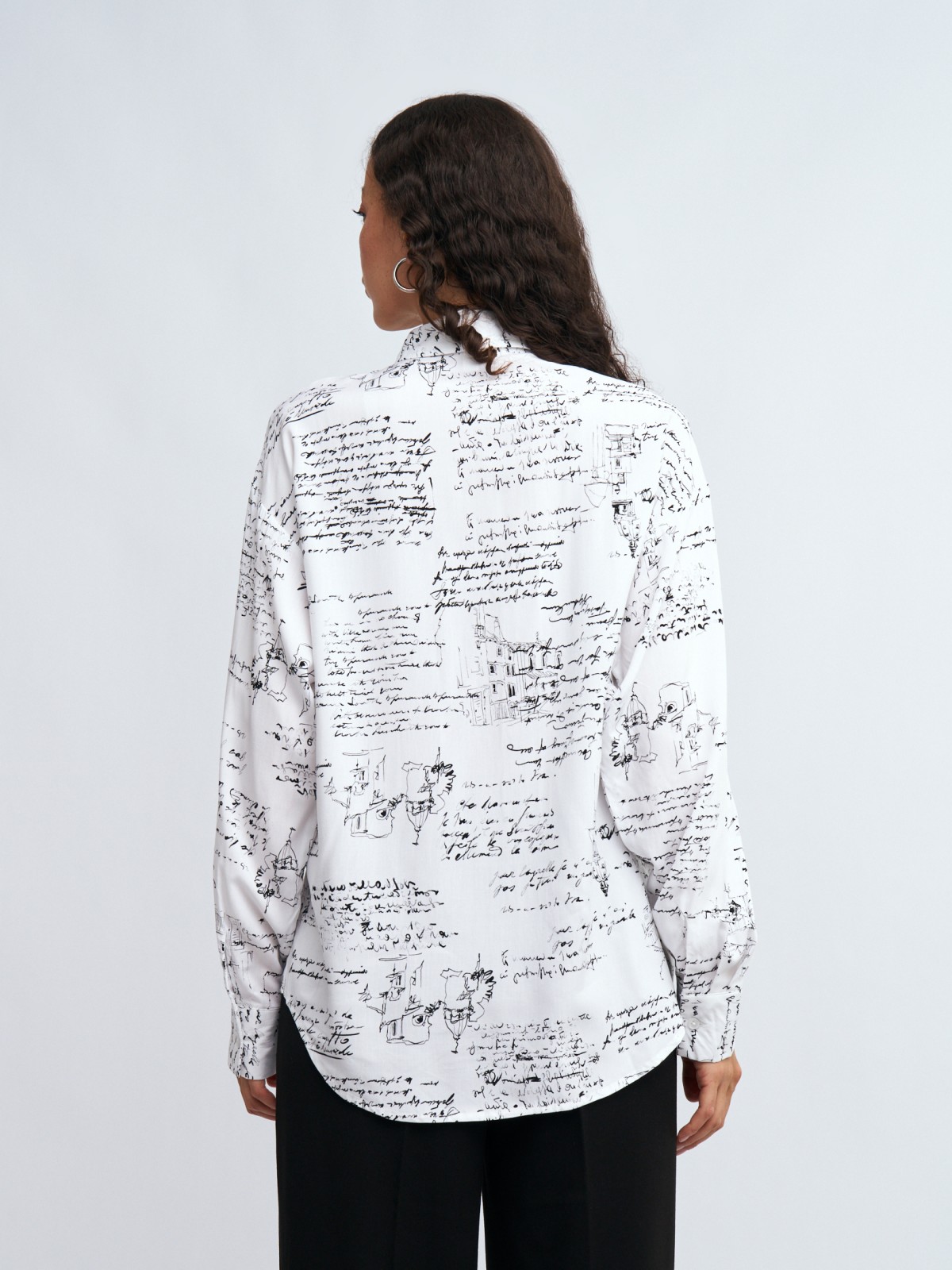 Рубашка оверсайз силуэта из вискозы с принтом