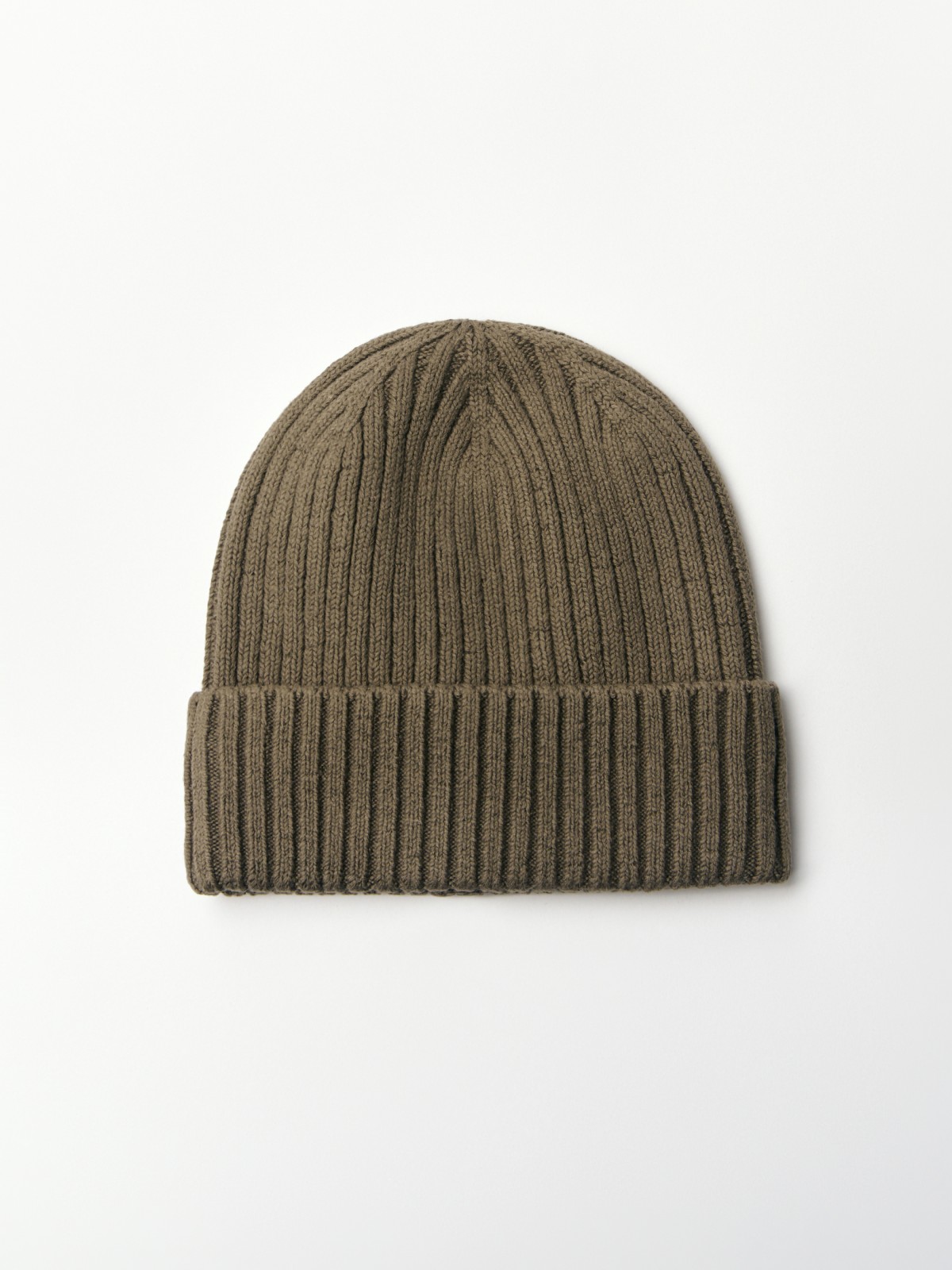 Вязаная шапка-бини из хлопка