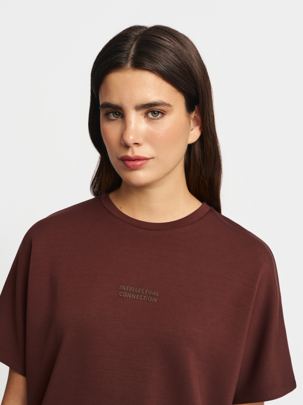 Футболка с принтом-надписью