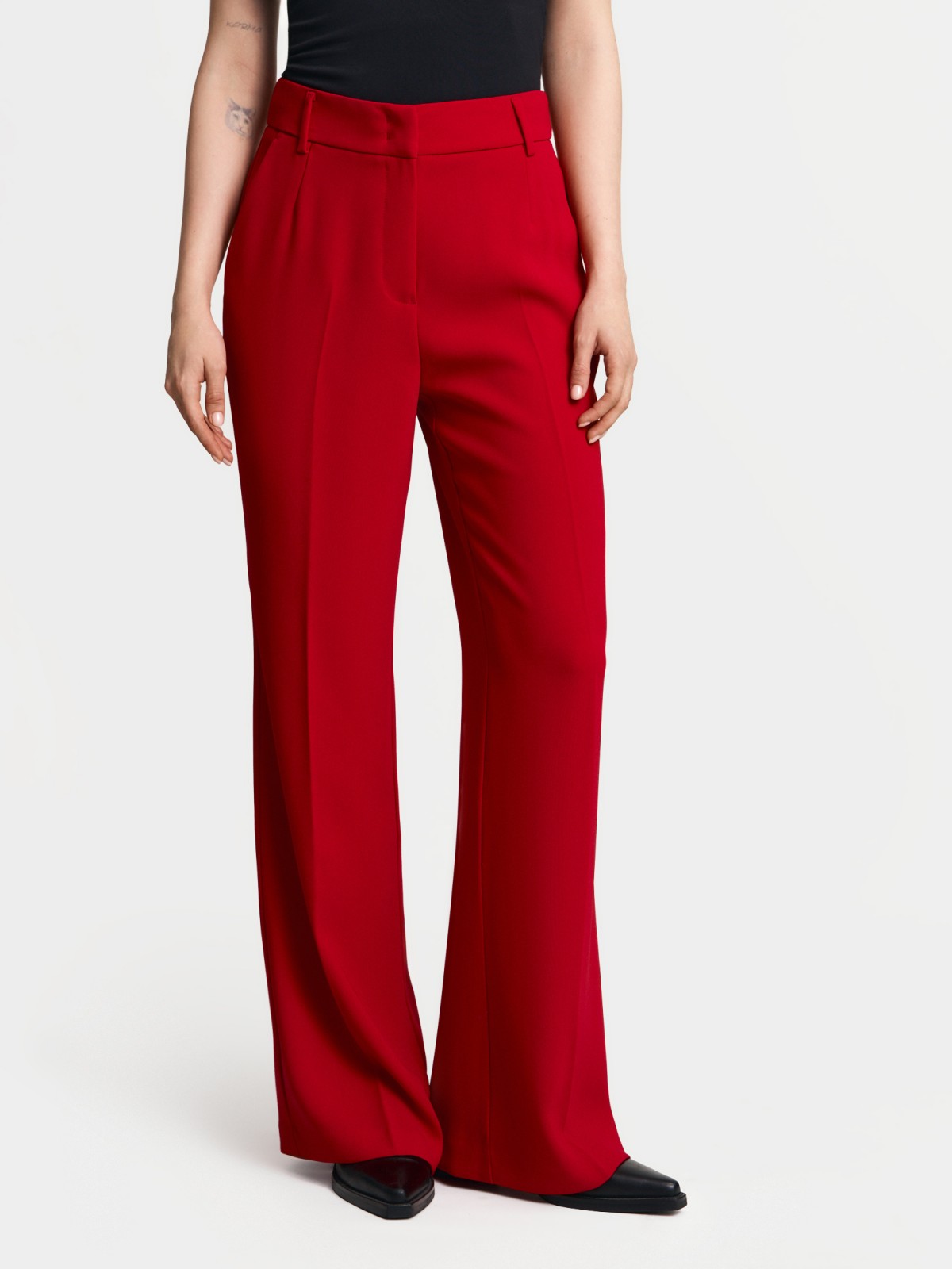 Брюки фасона Bootcut со стрелками