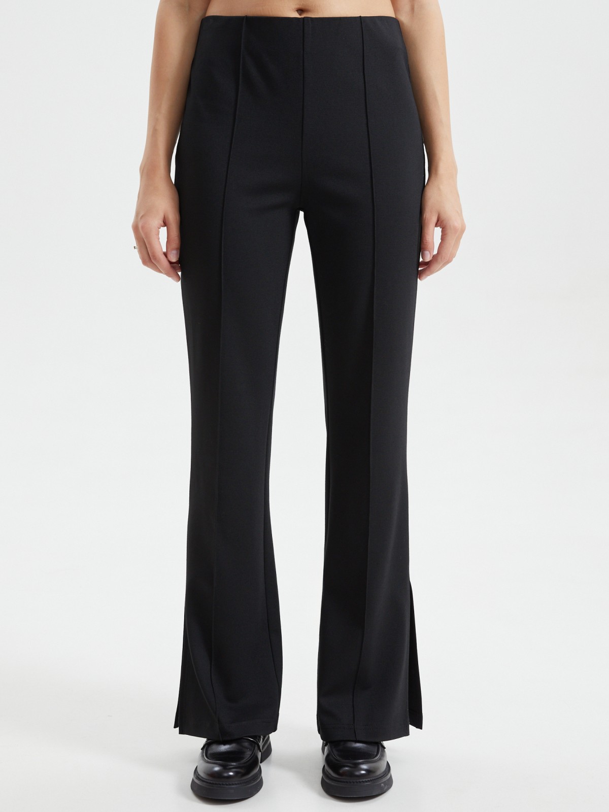 Трикотажные брюки фасона Bootcut с разрезами