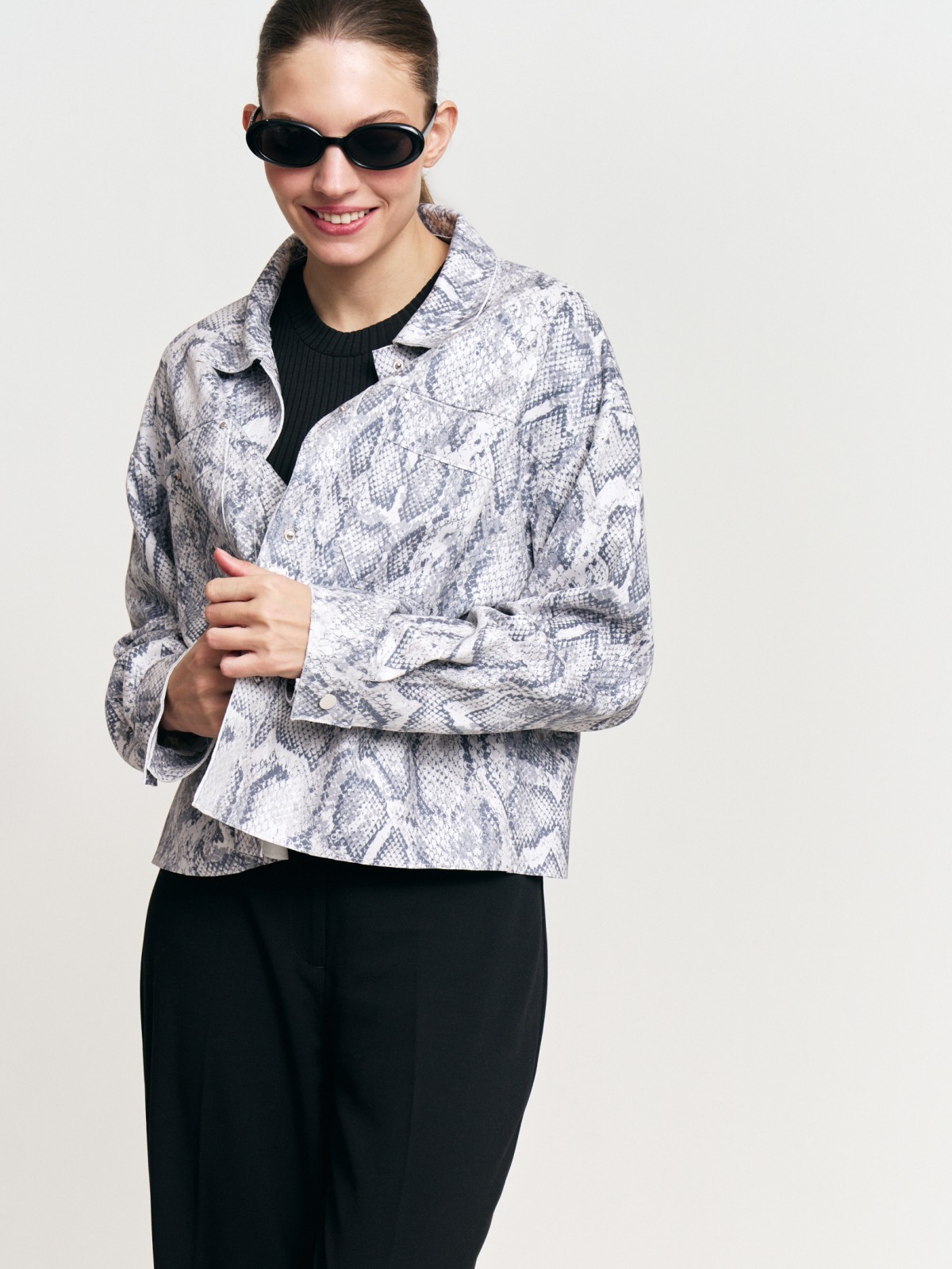 Куртка с принтом без утеплителя