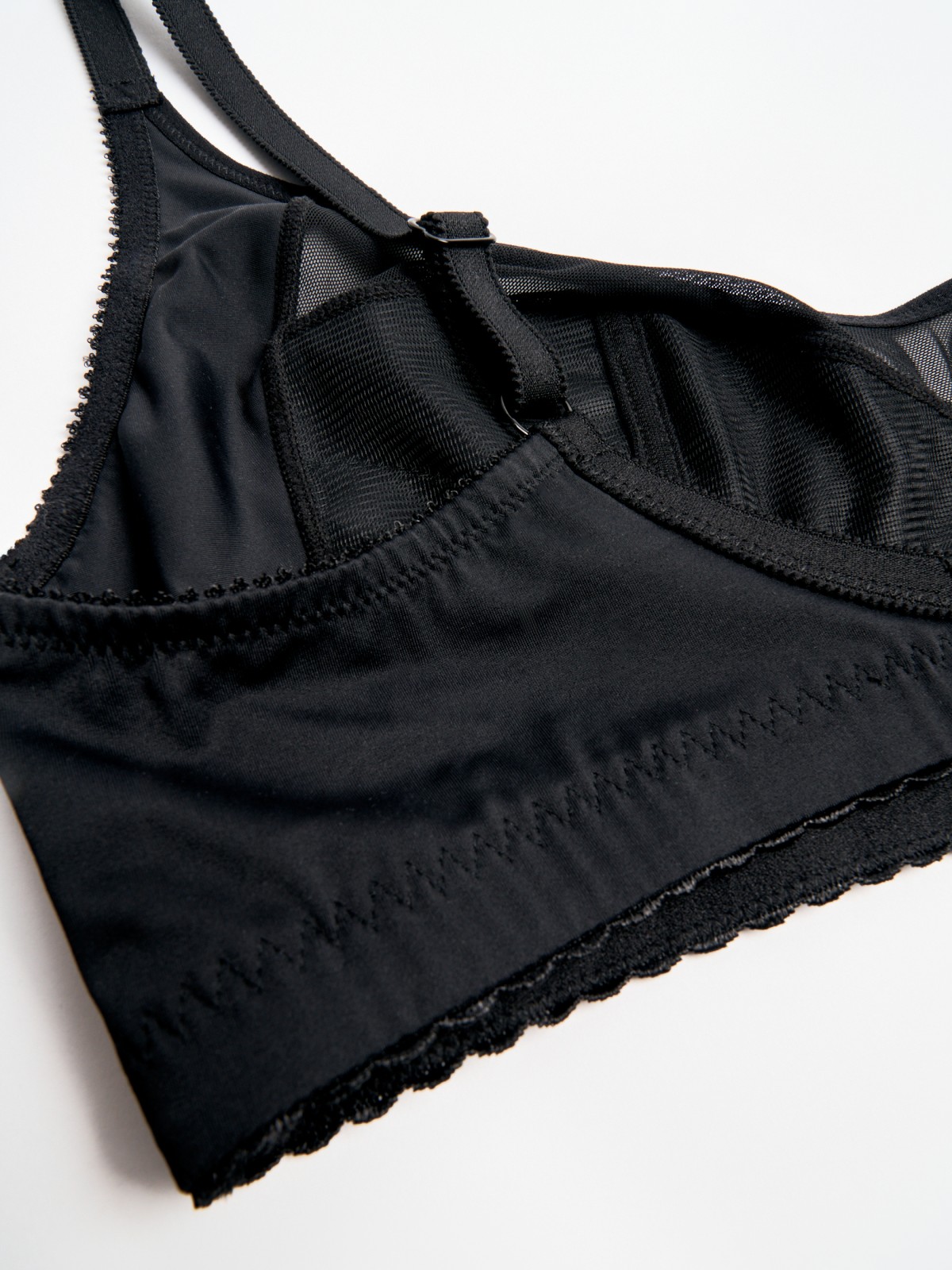 Мягкий бюстгальтер без косточек