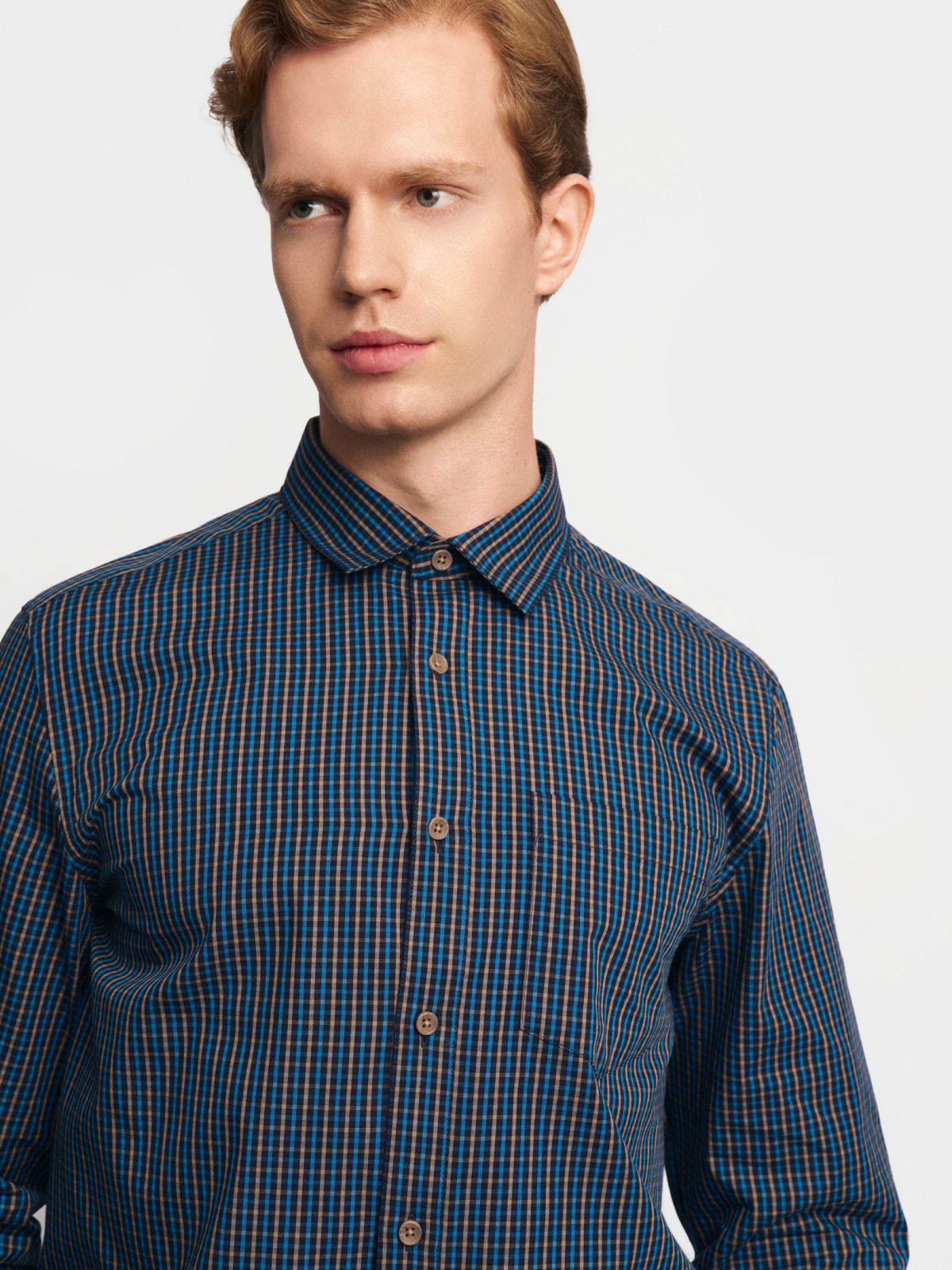 Офисная рубашка прямого силуэта с узором в клетку