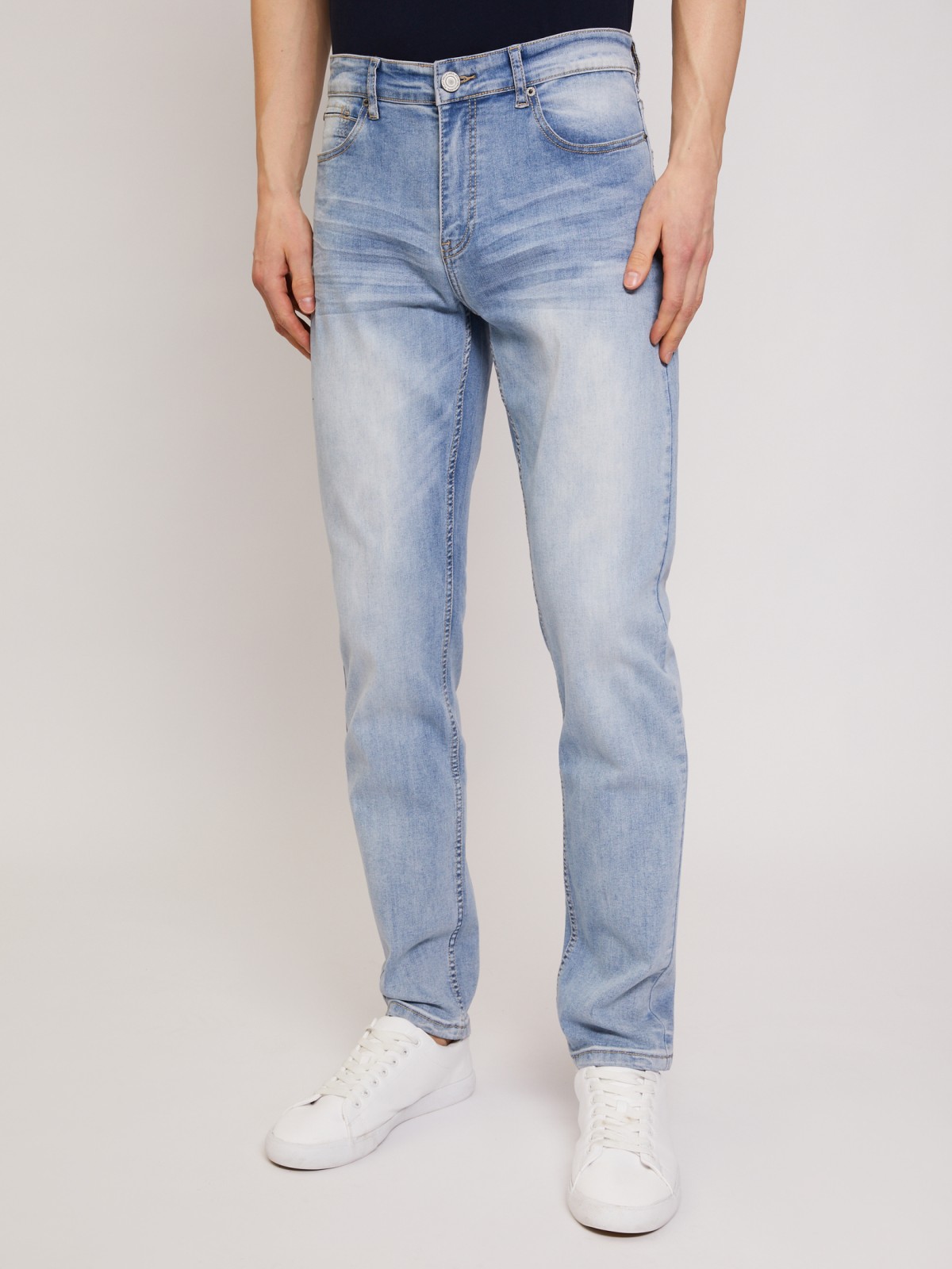 Джинсы силуэта Tapered