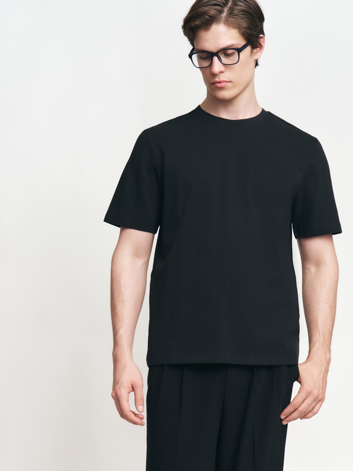 Футболка из хлопка с круглым вырезом