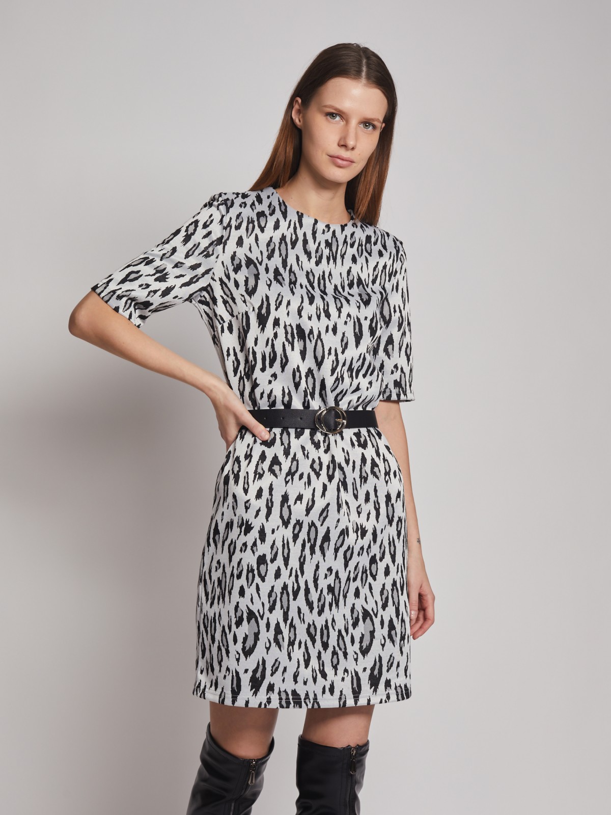 Леопардовое платье с ремнём