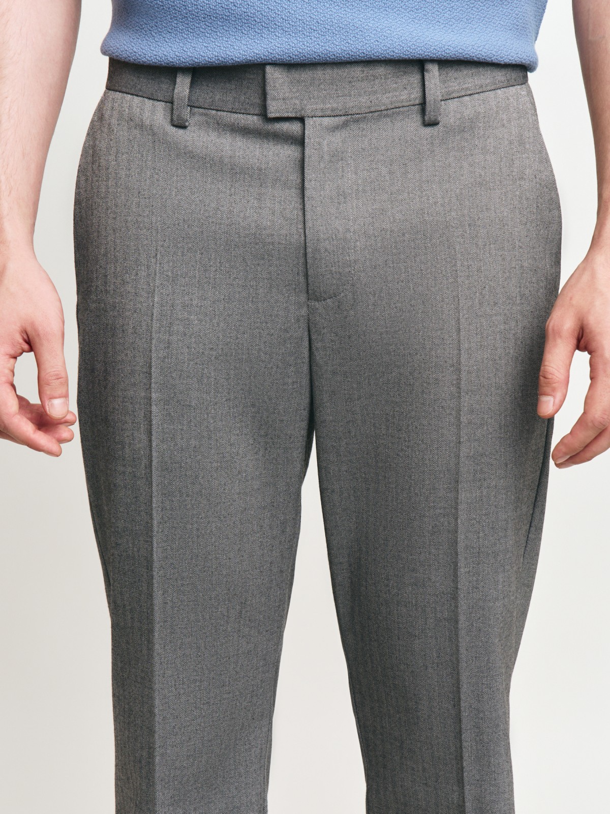 Офисные брюки Tapered в клетку со стрелками