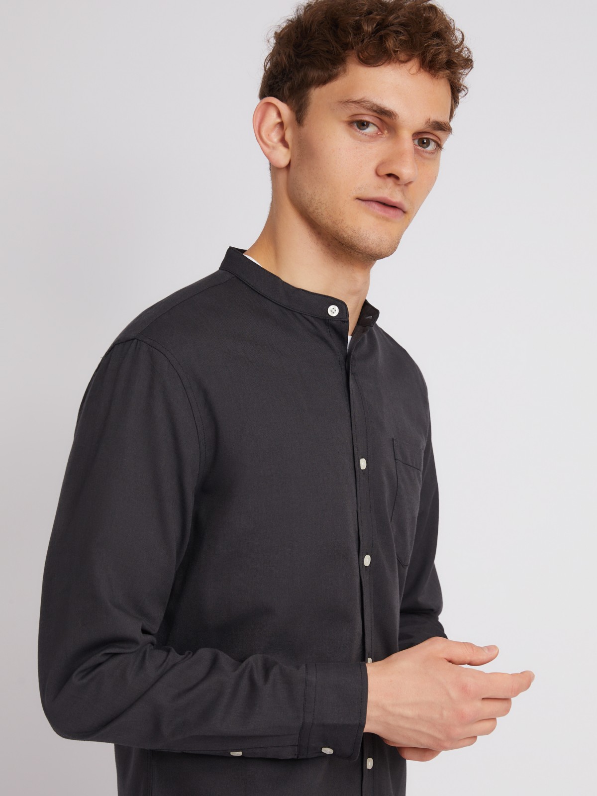 Офисная рубашка с воротником-стойкой и длинным рукавом zolla 21232214R043, цвет черный, размер S - фото 5