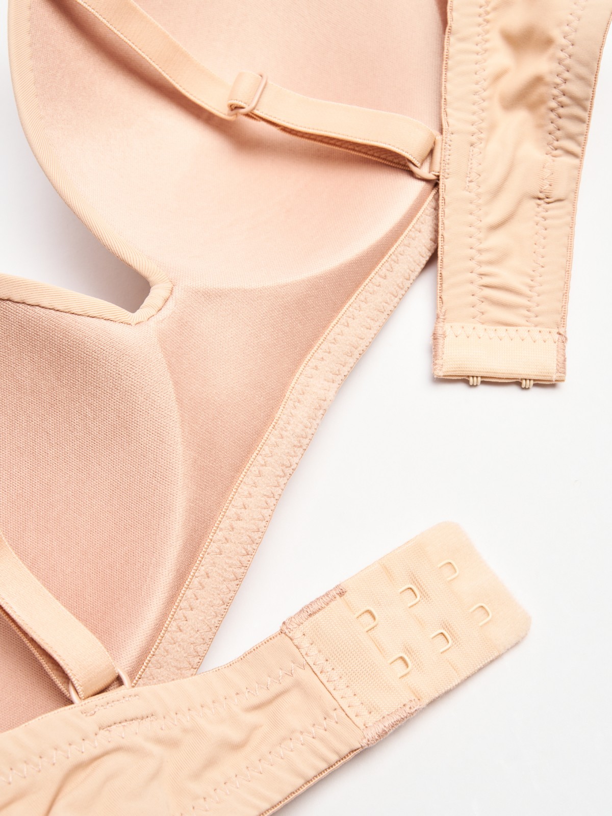 Бюстгальтер без косточек