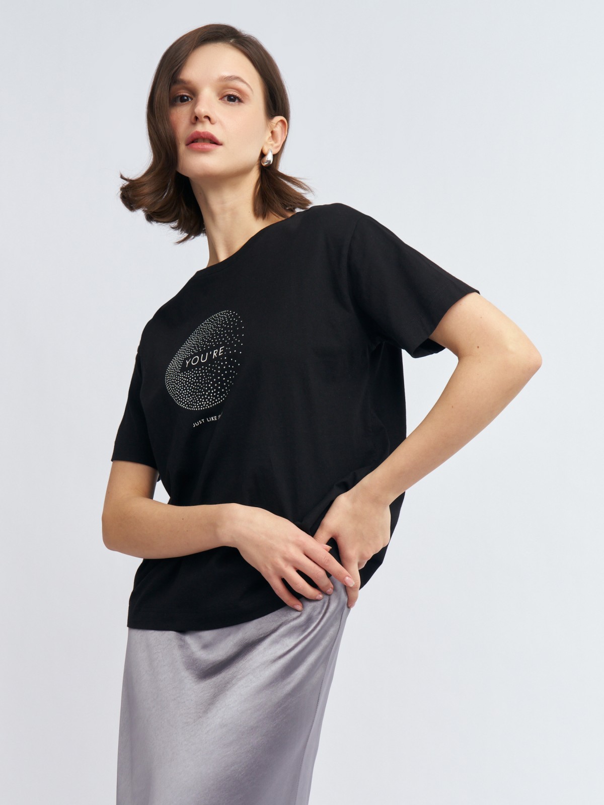 Футболка из хлопка со стразами