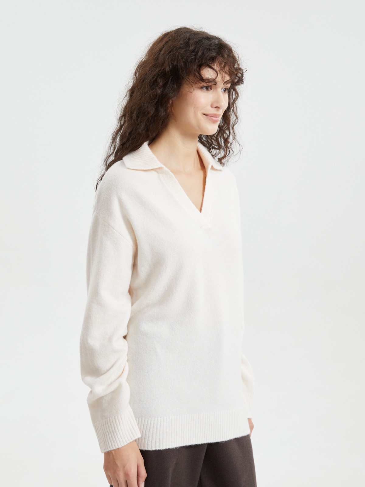 Вязаный джемпер с воротником поло