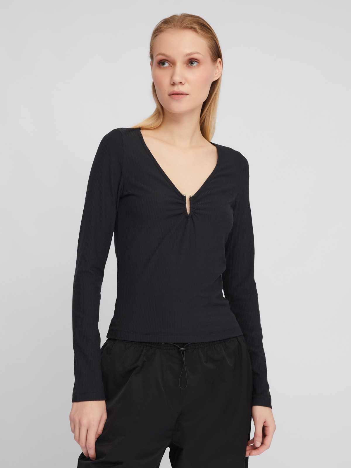 Топ-блузка с акцентным вырезом каре с драпировкой zolla 024113152013, цвет черный, размер XS - фото 5