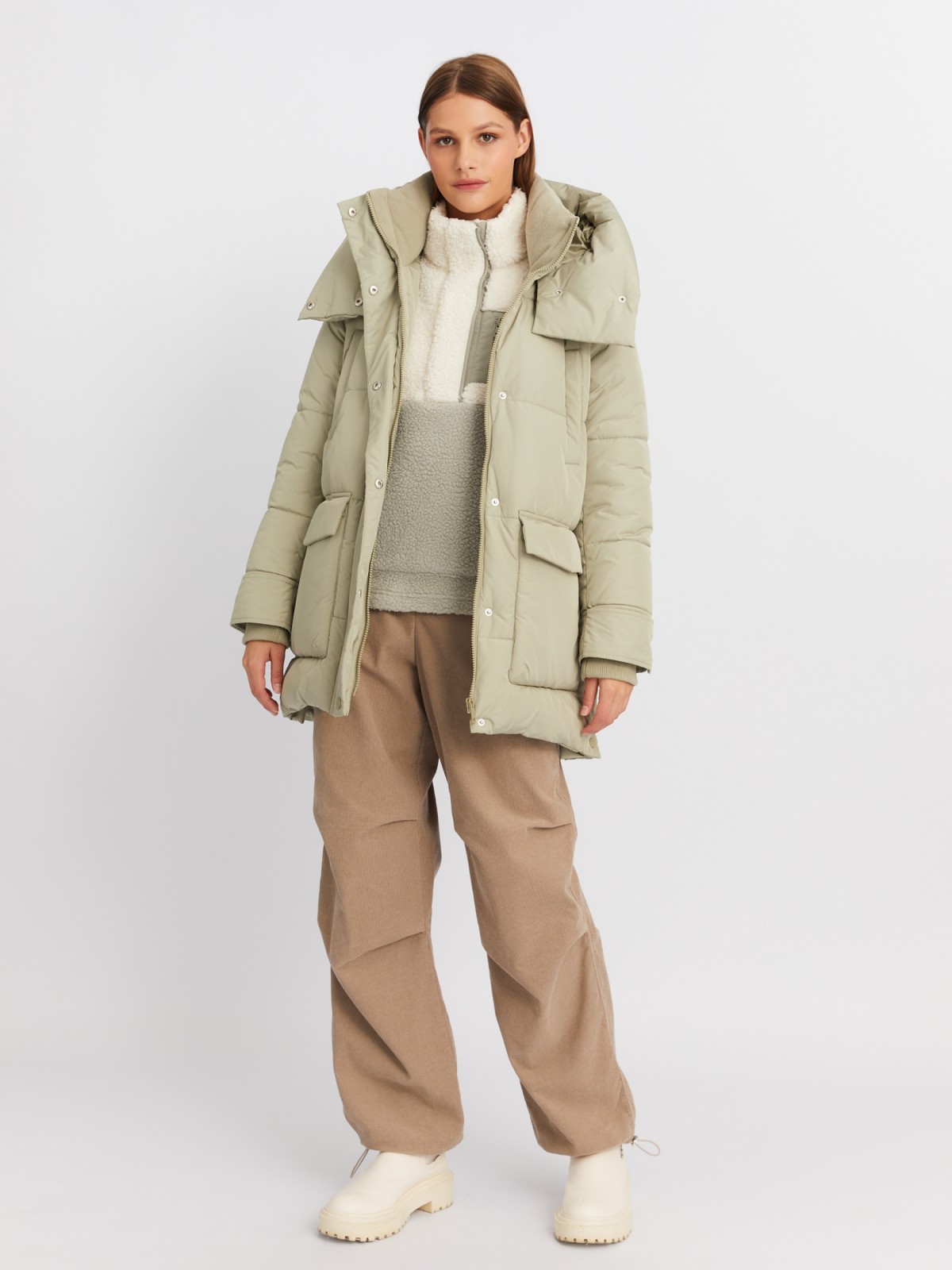 Тёплая куртка-пальто с капюшоном и боковыми шлицами zolla 022425212054, цвет хаки, размер XS - фото 2