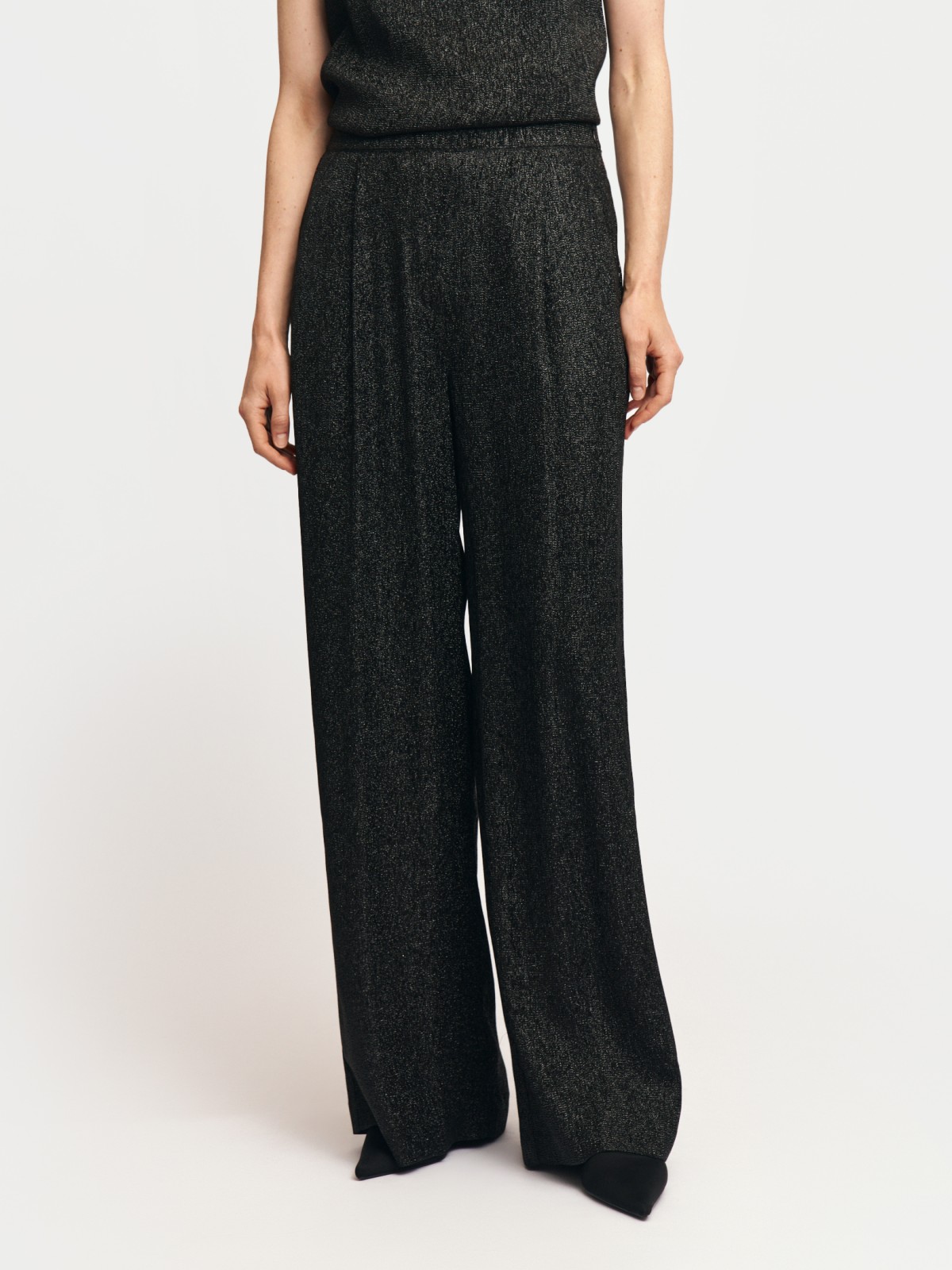 Широкие брюки с люрексом