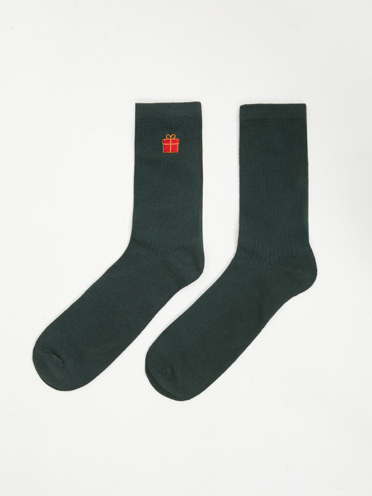 Высокие носки с новогодней вышивкой 399₽