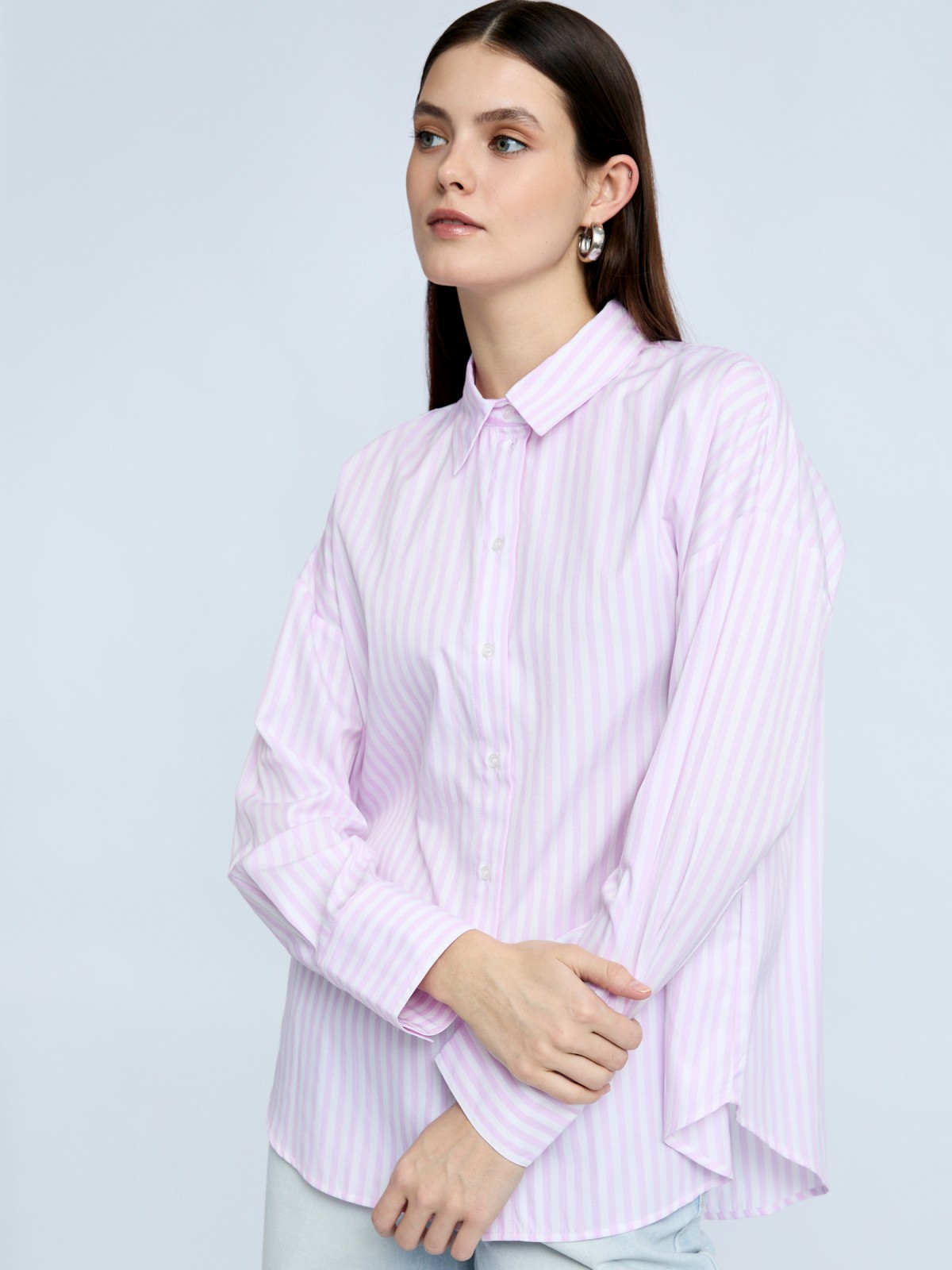 Рубашка оверсайз силуэта с узором в полоску