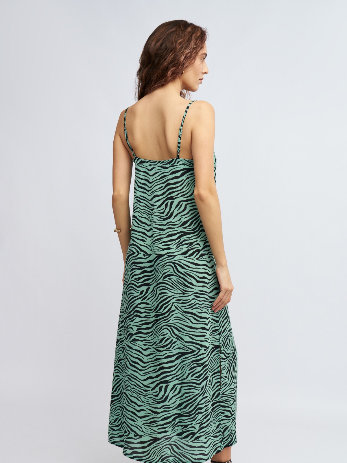 Платье-комбинация с боковыми разрезами