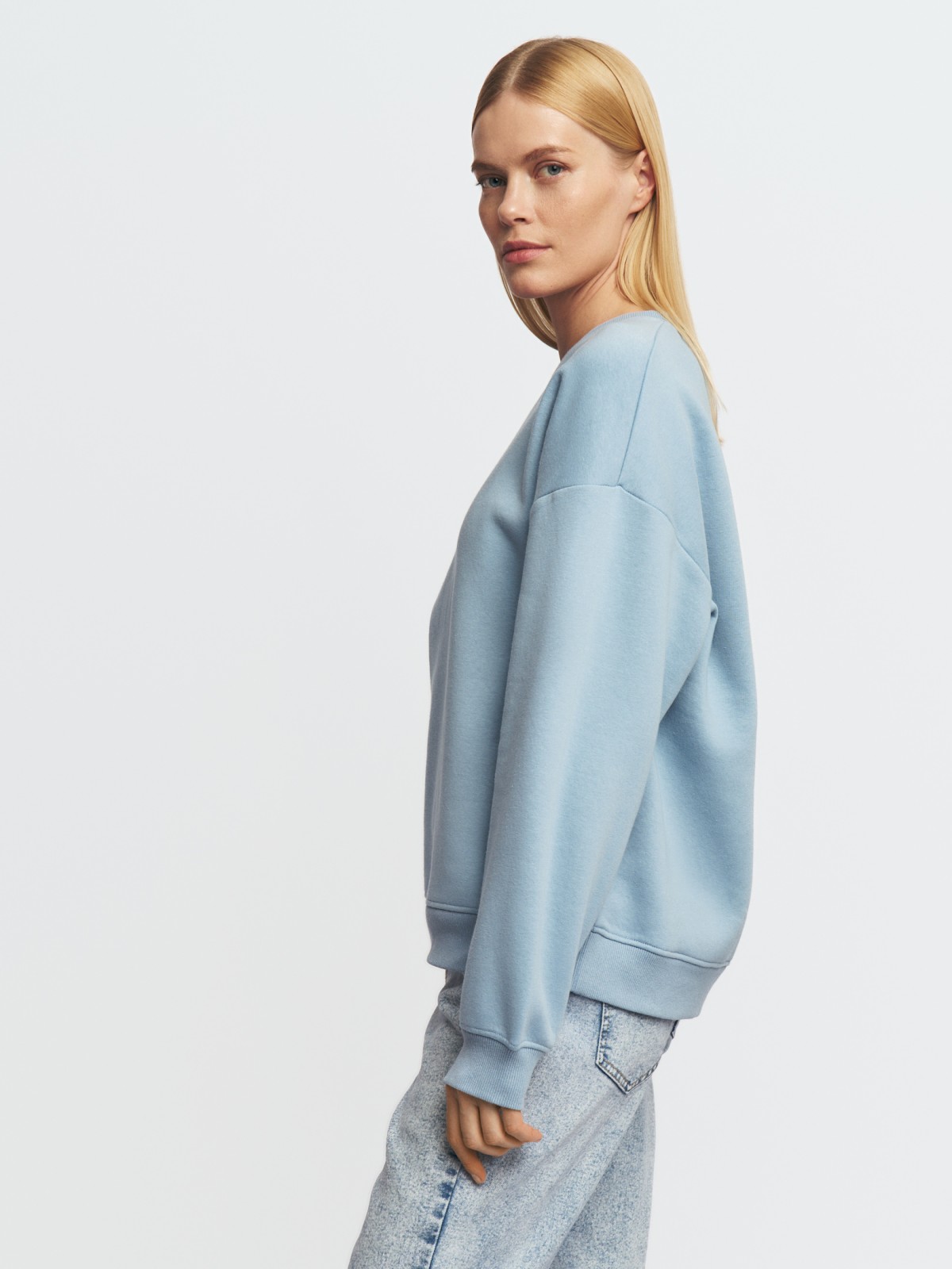 Базовый утеплённый свитшот с начёсом