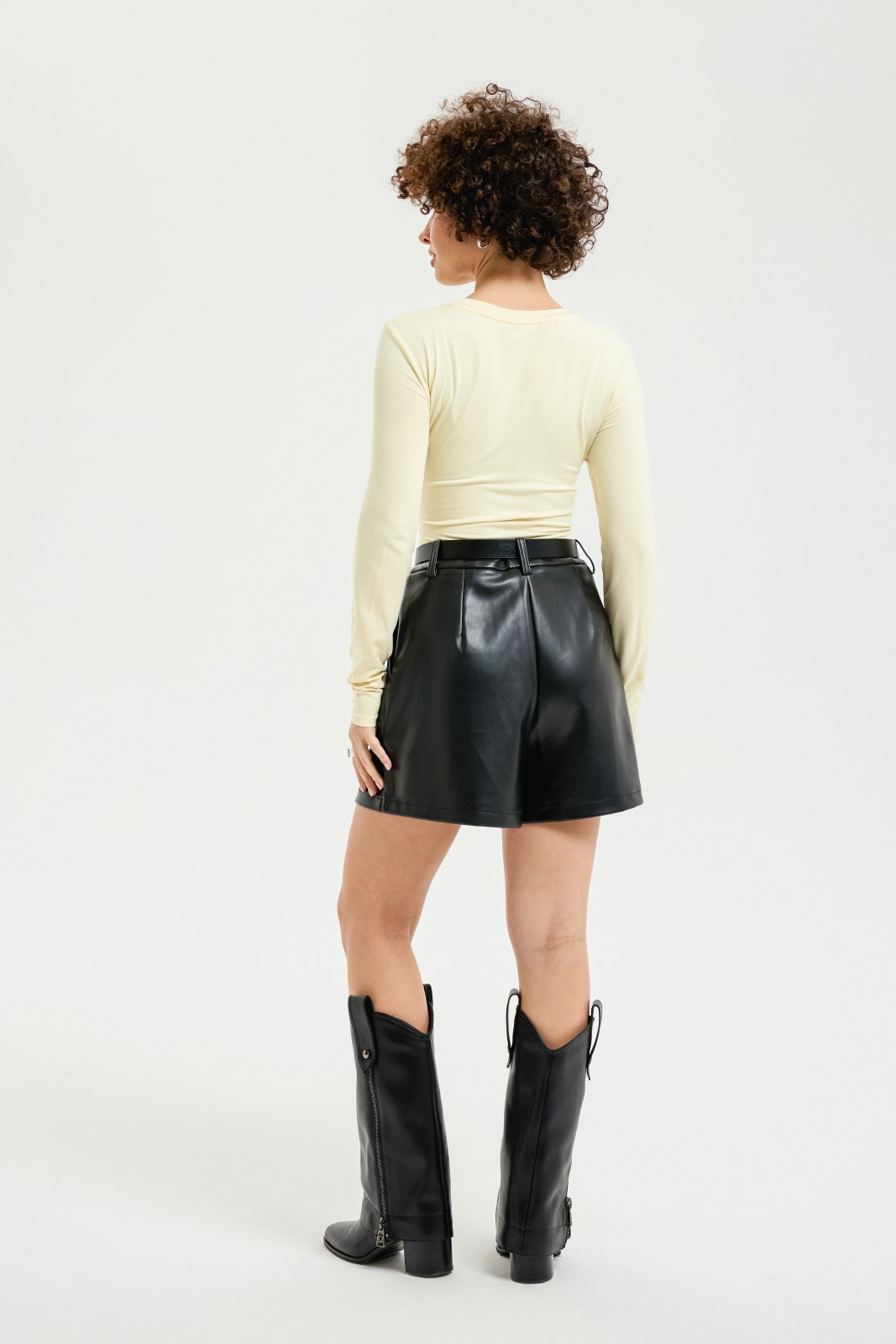 Трикотажный лонгслив