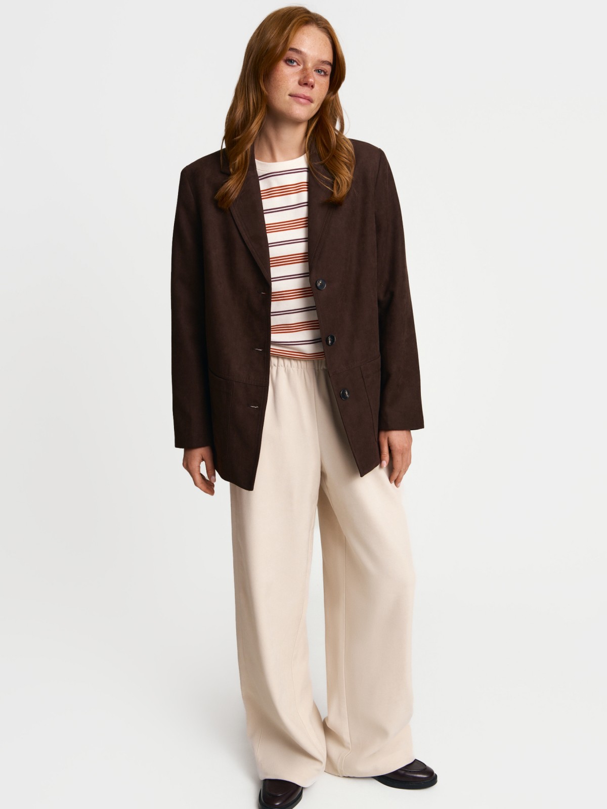 Однобортный замшевый жакет