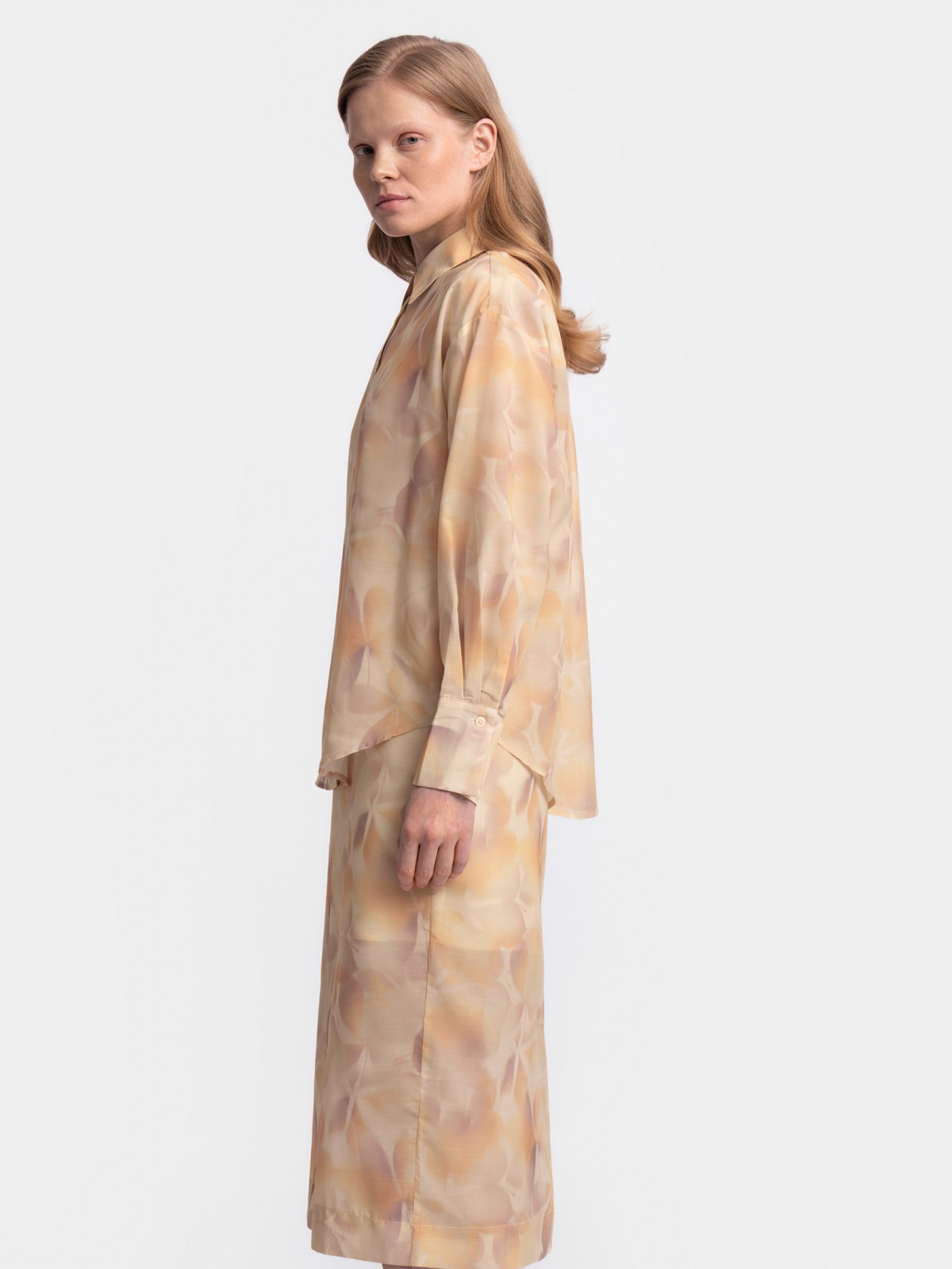 Рубашка с принтом и длинным рукавом