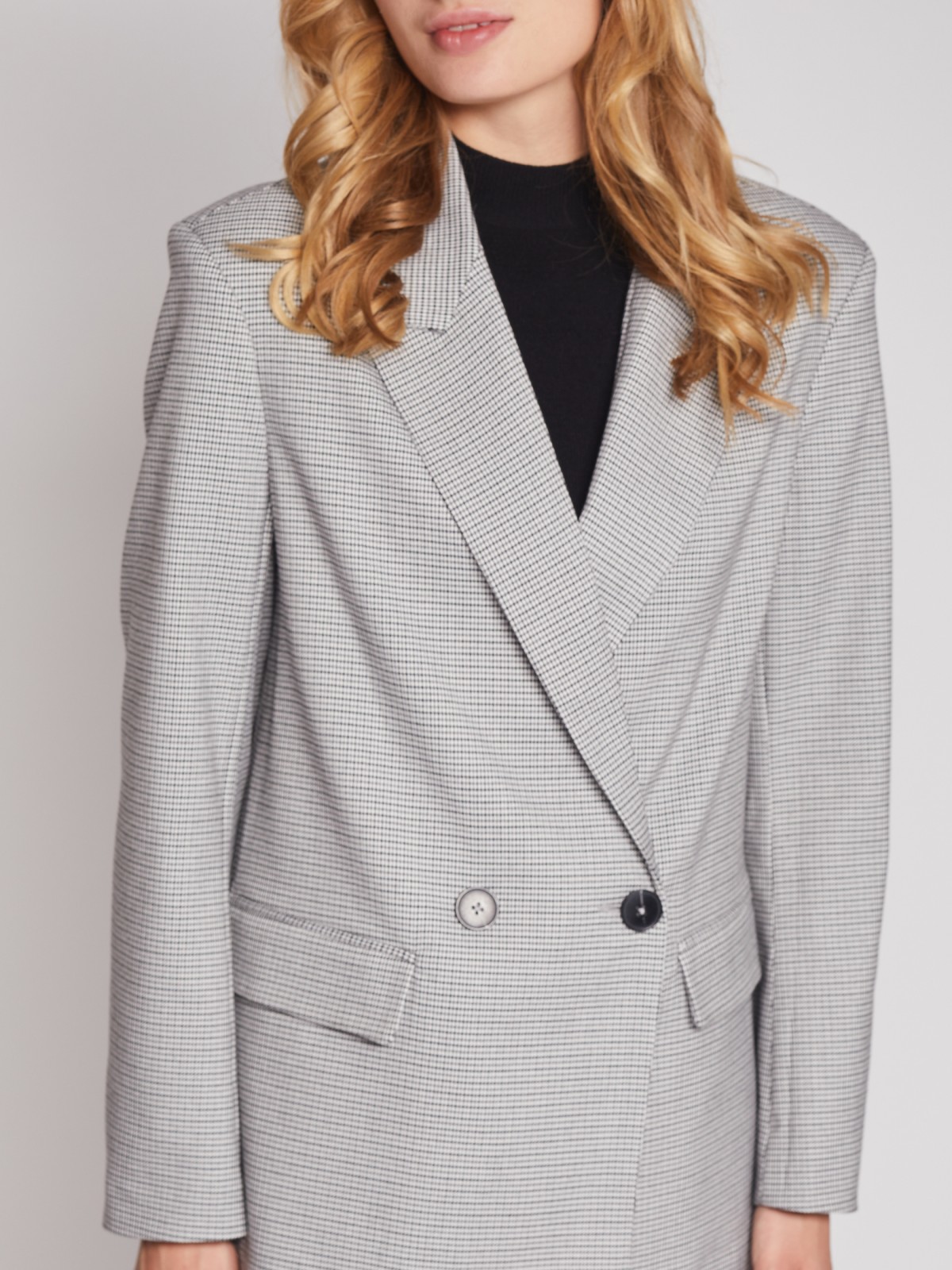 Двубортный жакет в клетку
