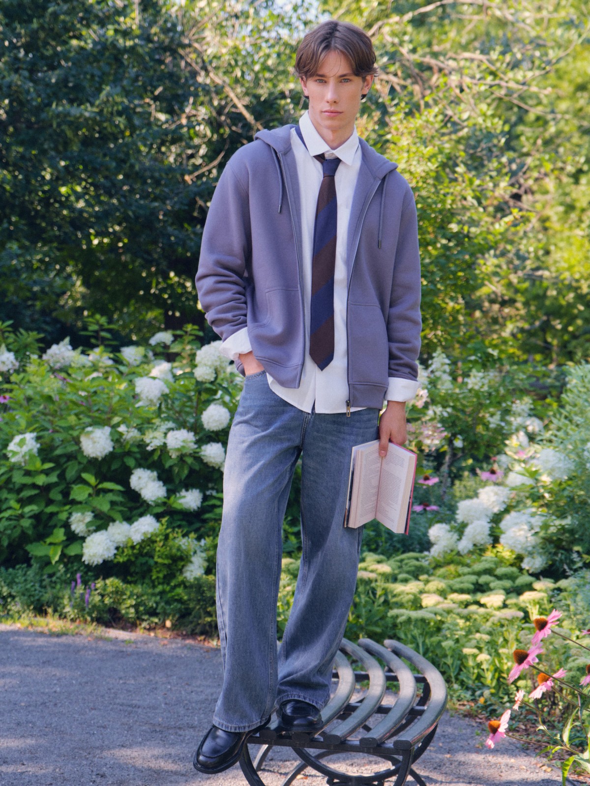 Джинсы фасона Wide