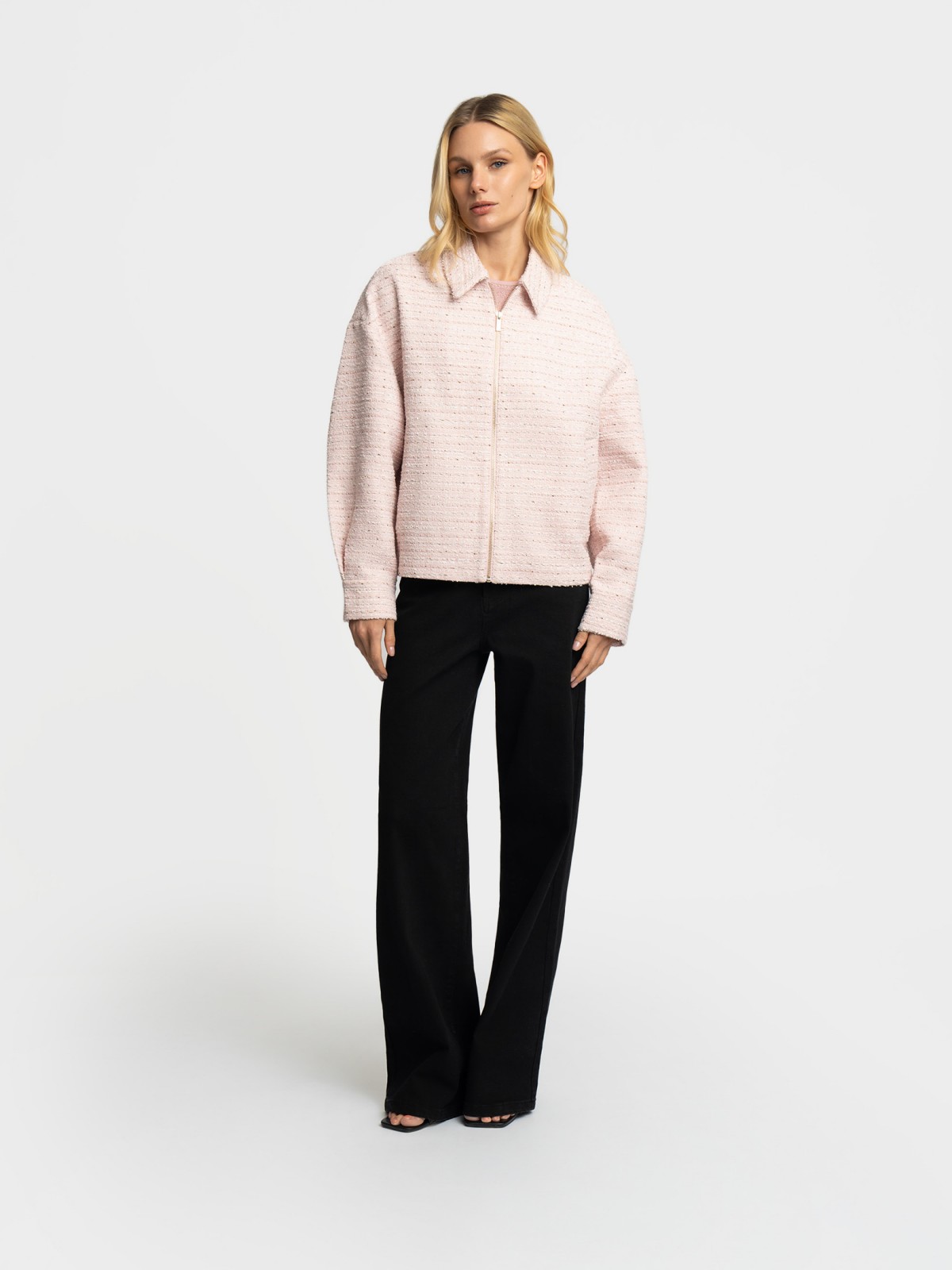 Твидовая куртка-бомбер с воротником