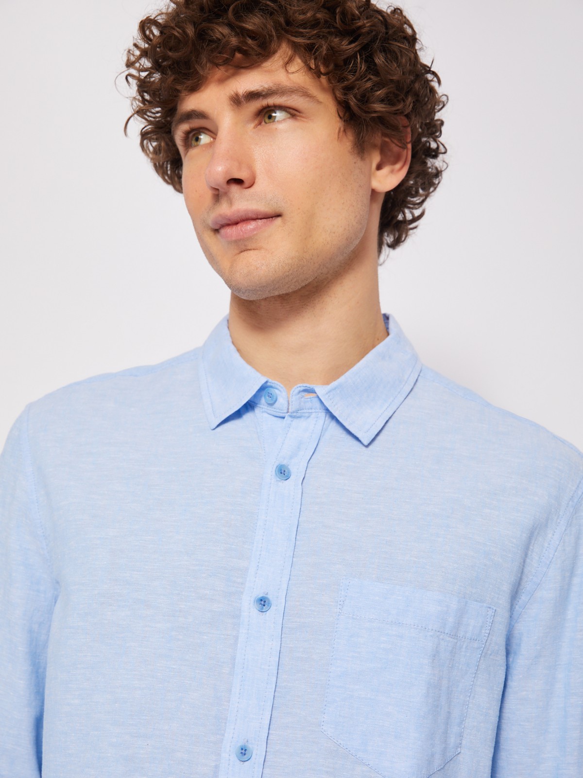 Льняная офисная рубашка прямого силуэта с карманом zolla 014212159013, цвет светло-голубой, размер M - фото 4