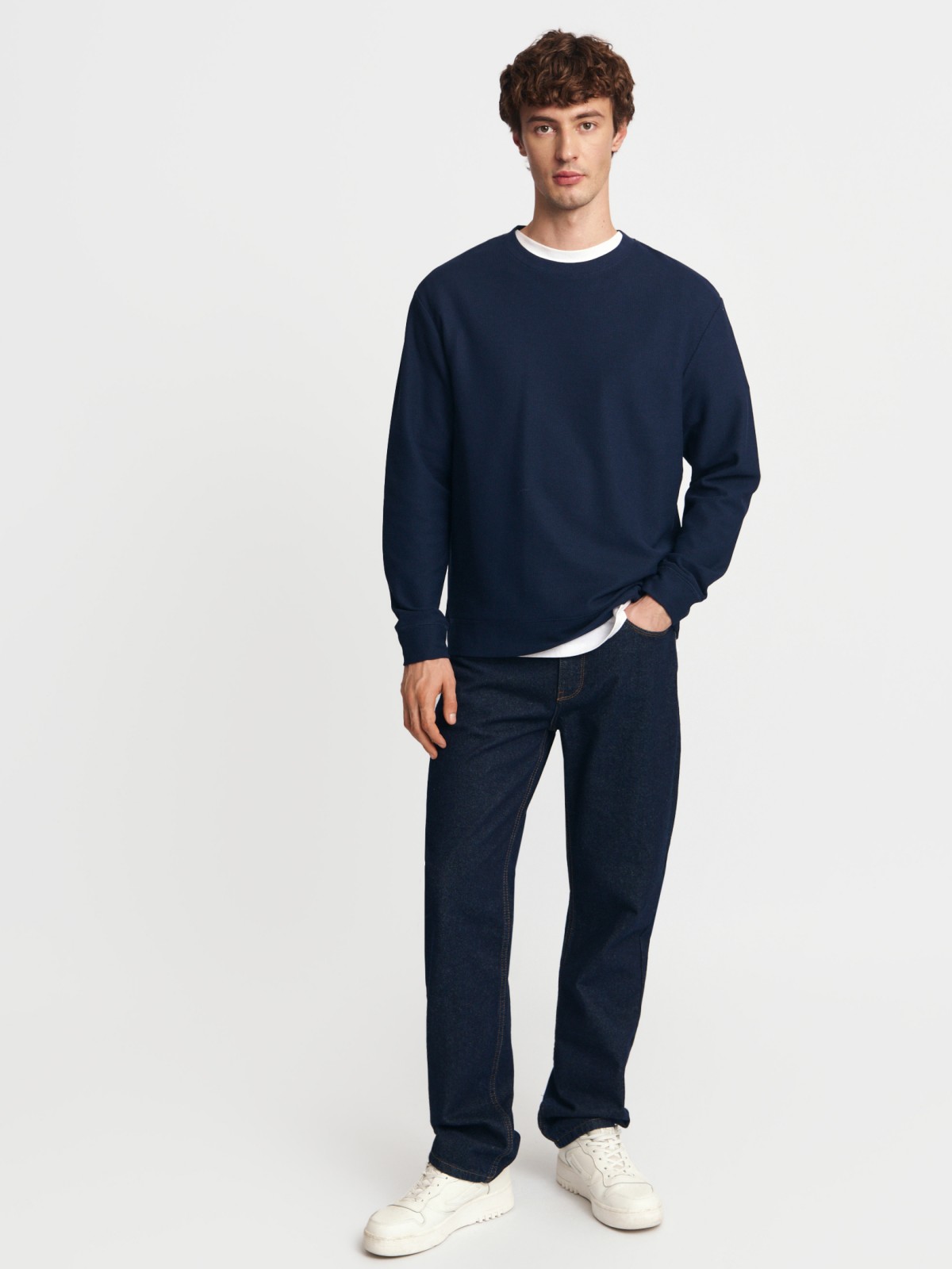 Трикотажный лонгслив с длинным рукавом