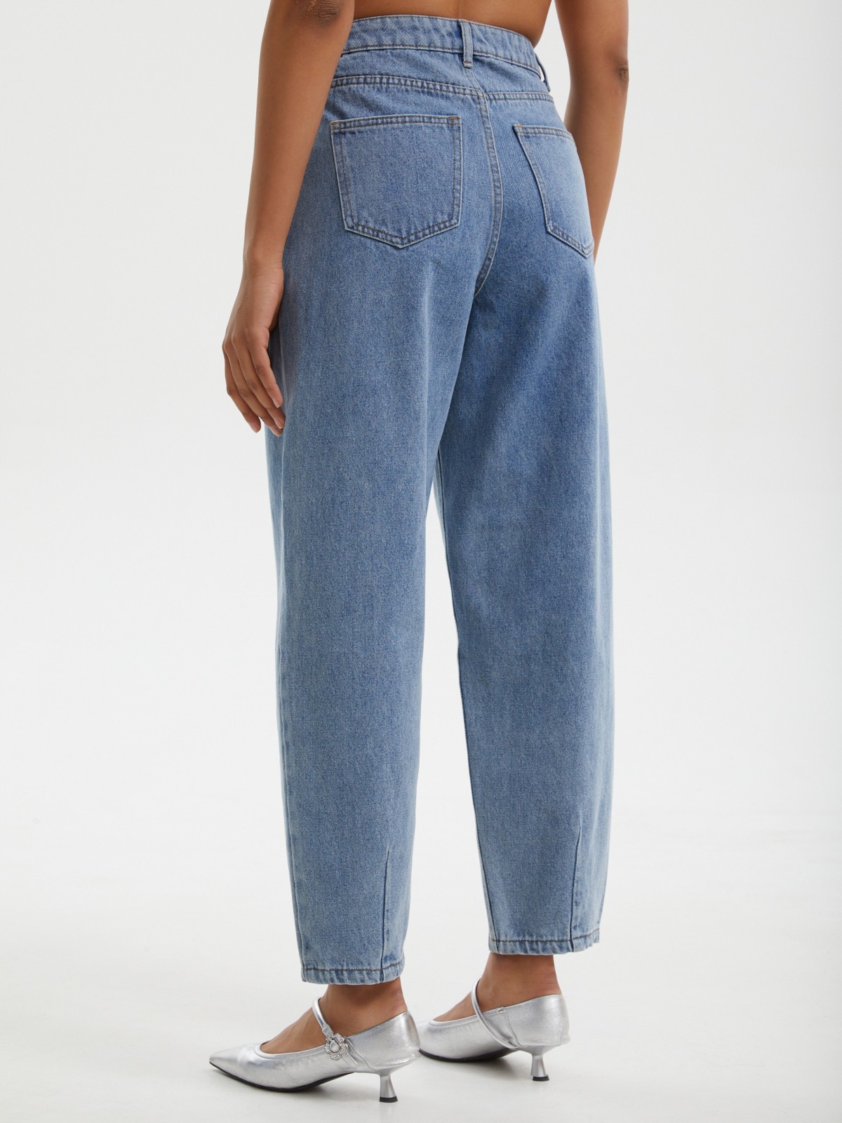 Джинсы силуэта Slouchy со средней посадкой