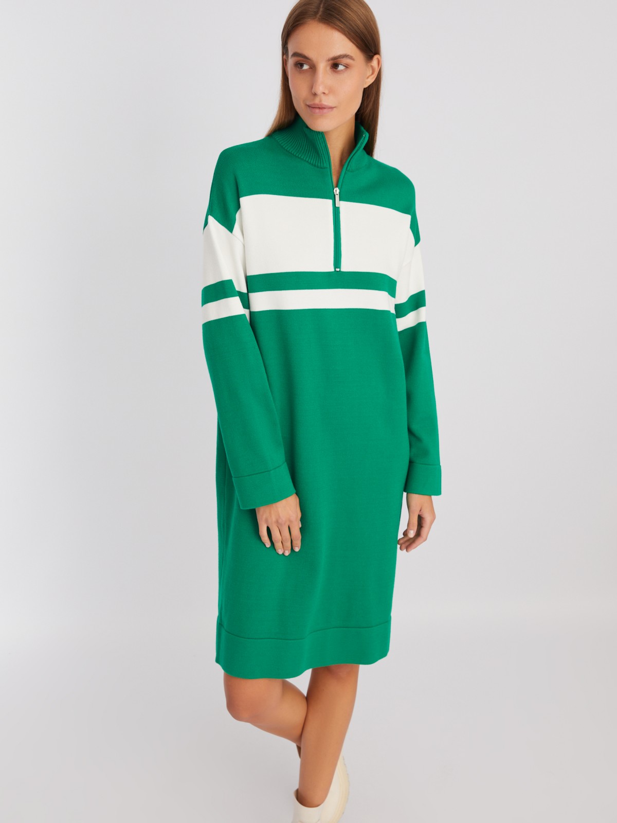 Трикотажное платье-свитер с высоким горлом на молнии zolla Z23428442051, цвет зеленый, размер XS