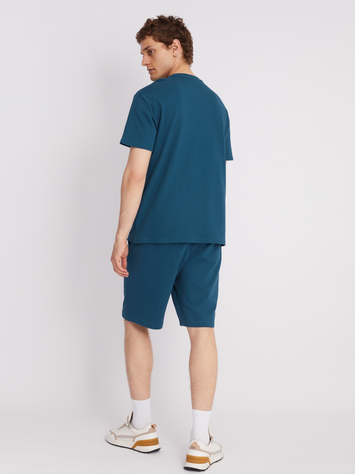 Футболка из плотного трикотажа из хлопка