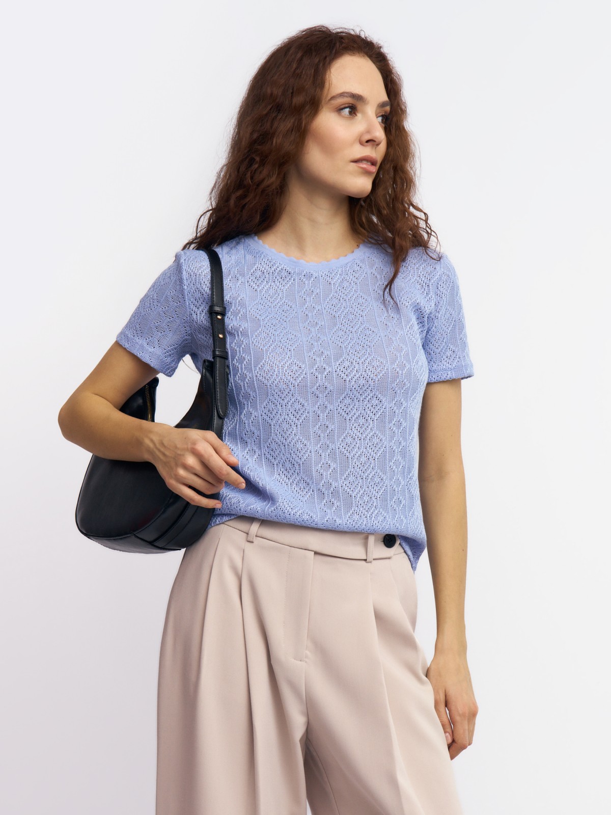 Футболка-топ из ажурного вязаного трикотажа