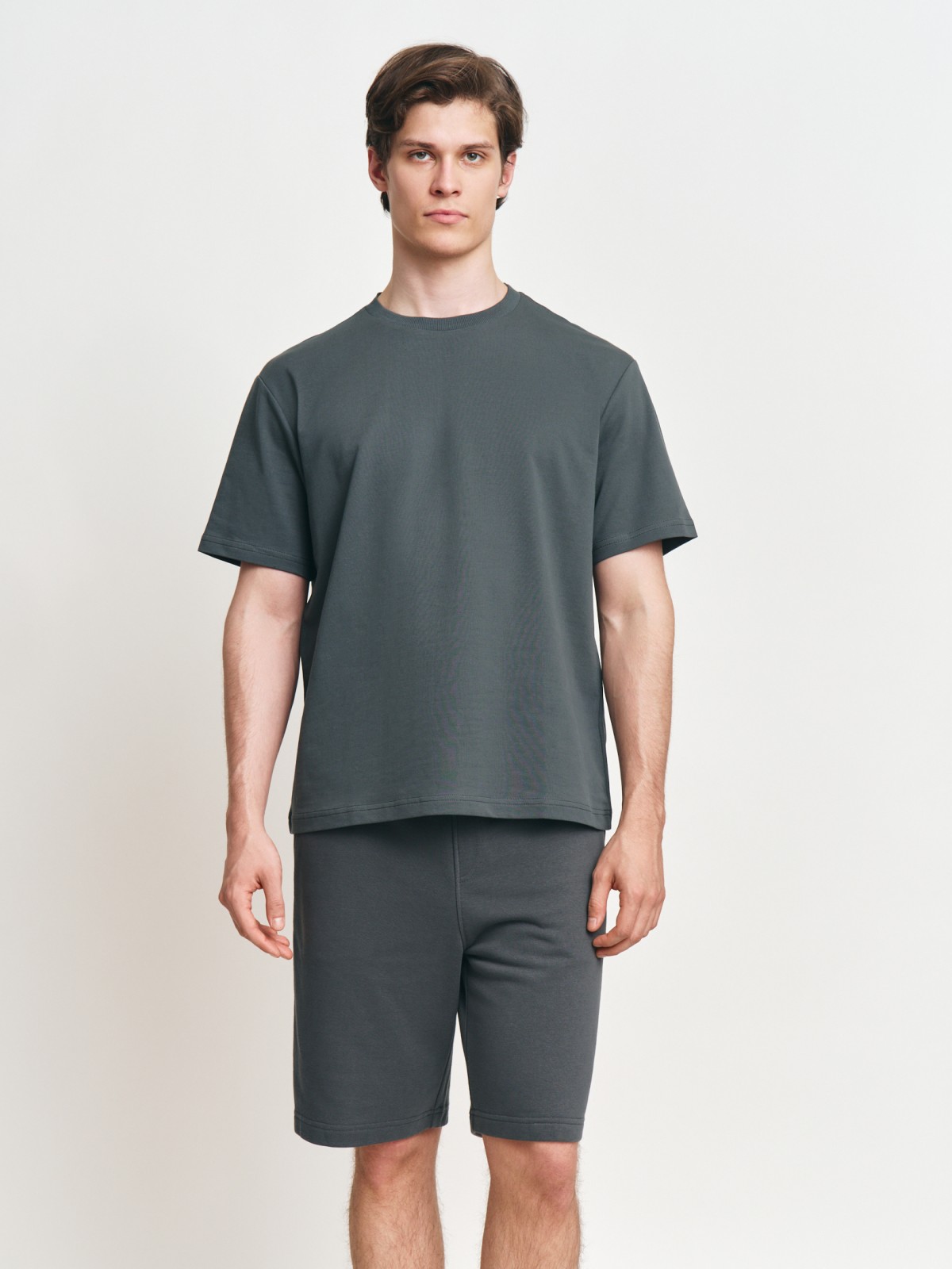 Футболка из хлопка с круглым вырезом